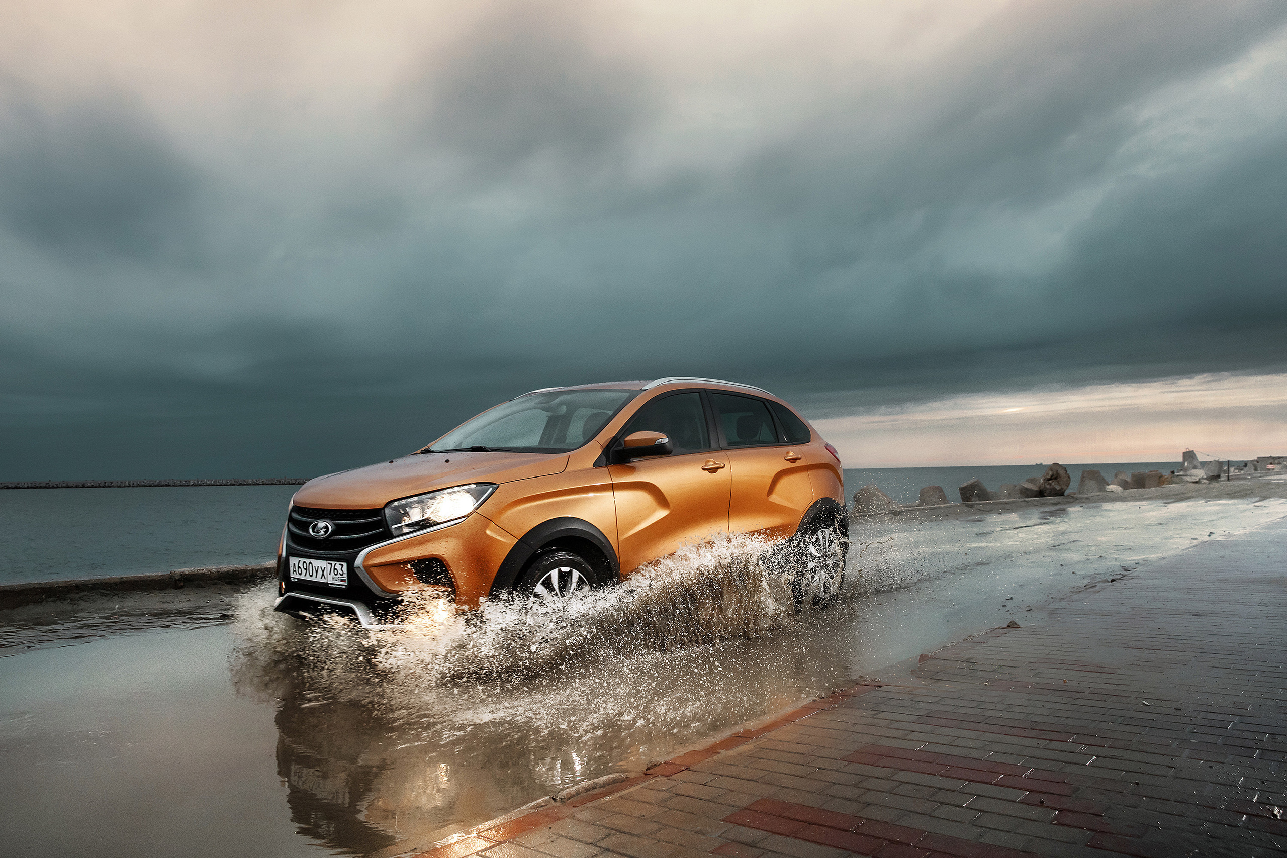 LADA XRAY CROSS. Гуру мировой свадебной фотографии Александр Ноздрин, г. Москва и весь