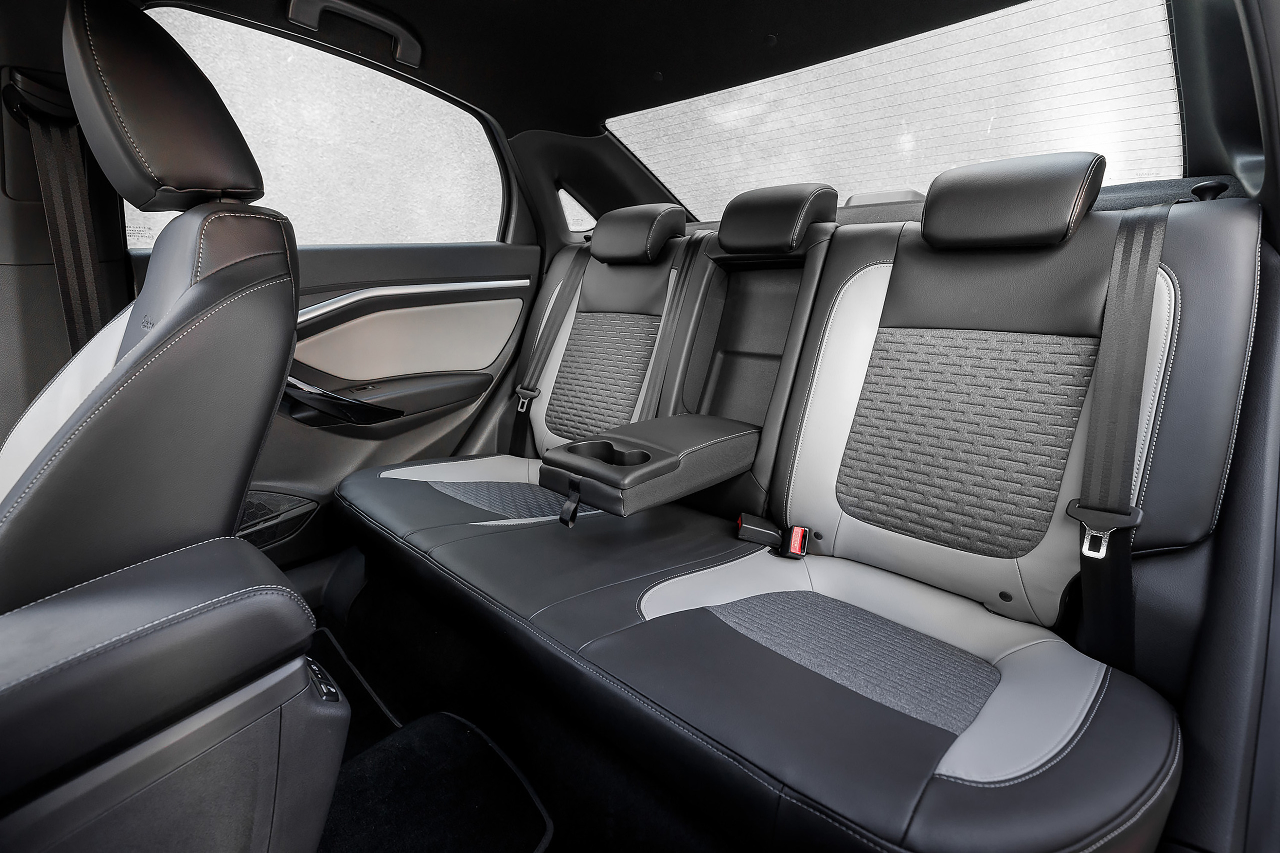 LADA VESTA. Гуру мировой свадебной фотографии Александр Ноздрин, г. Москва и весь