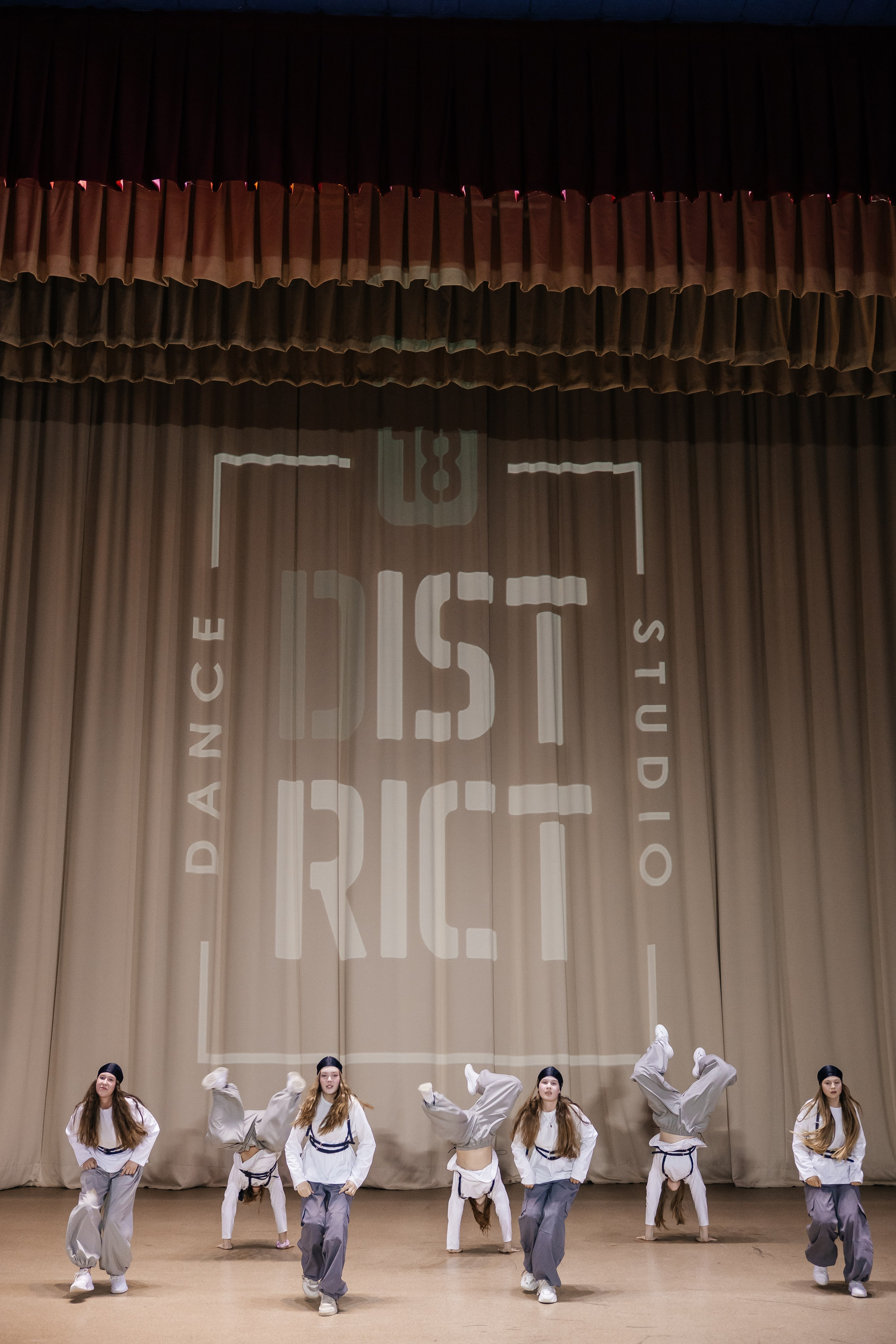 Дистрикт. Отчетный концерт. Свадебный и Семейный фотограф г. Ижевск Гульназ Солдатова. Гульназ фото