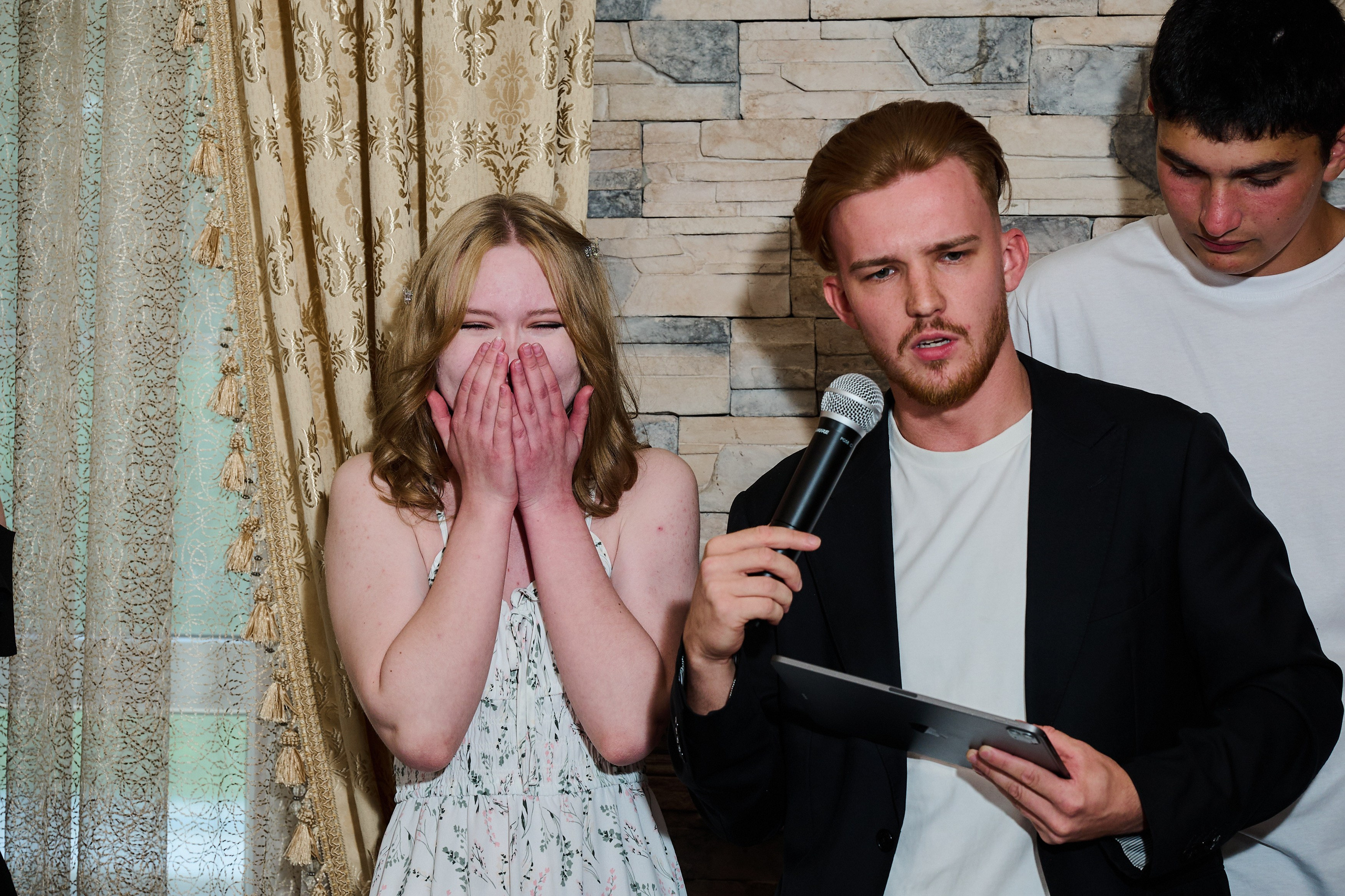 Выпускные и праздники. Выпускные альбомы. Предметная и контент съёмка. Фотостудия Klass