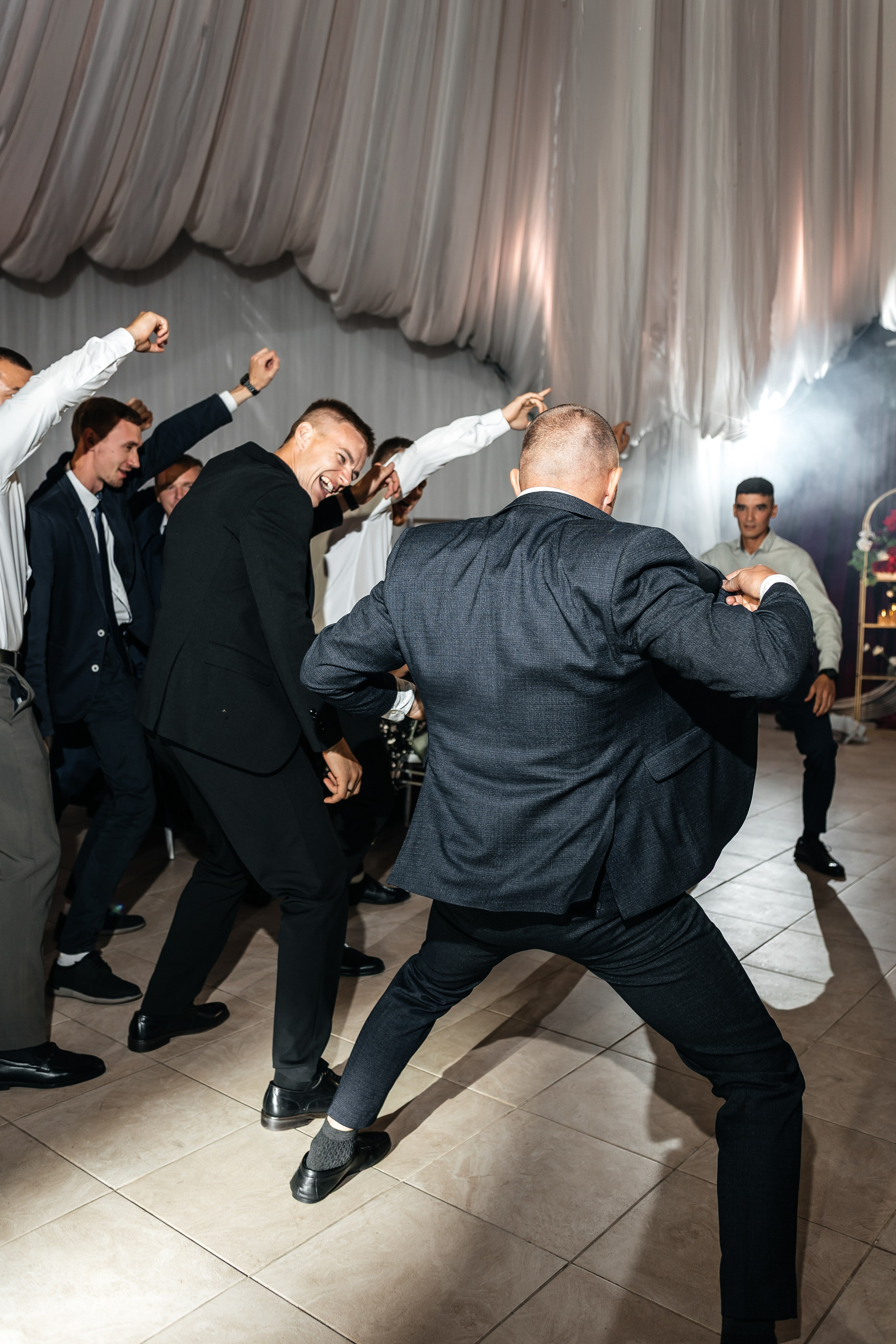 Юрий & Дарья | 06.06.25. Свадебный и семейный фотограф в Омске Евгения Хакимова