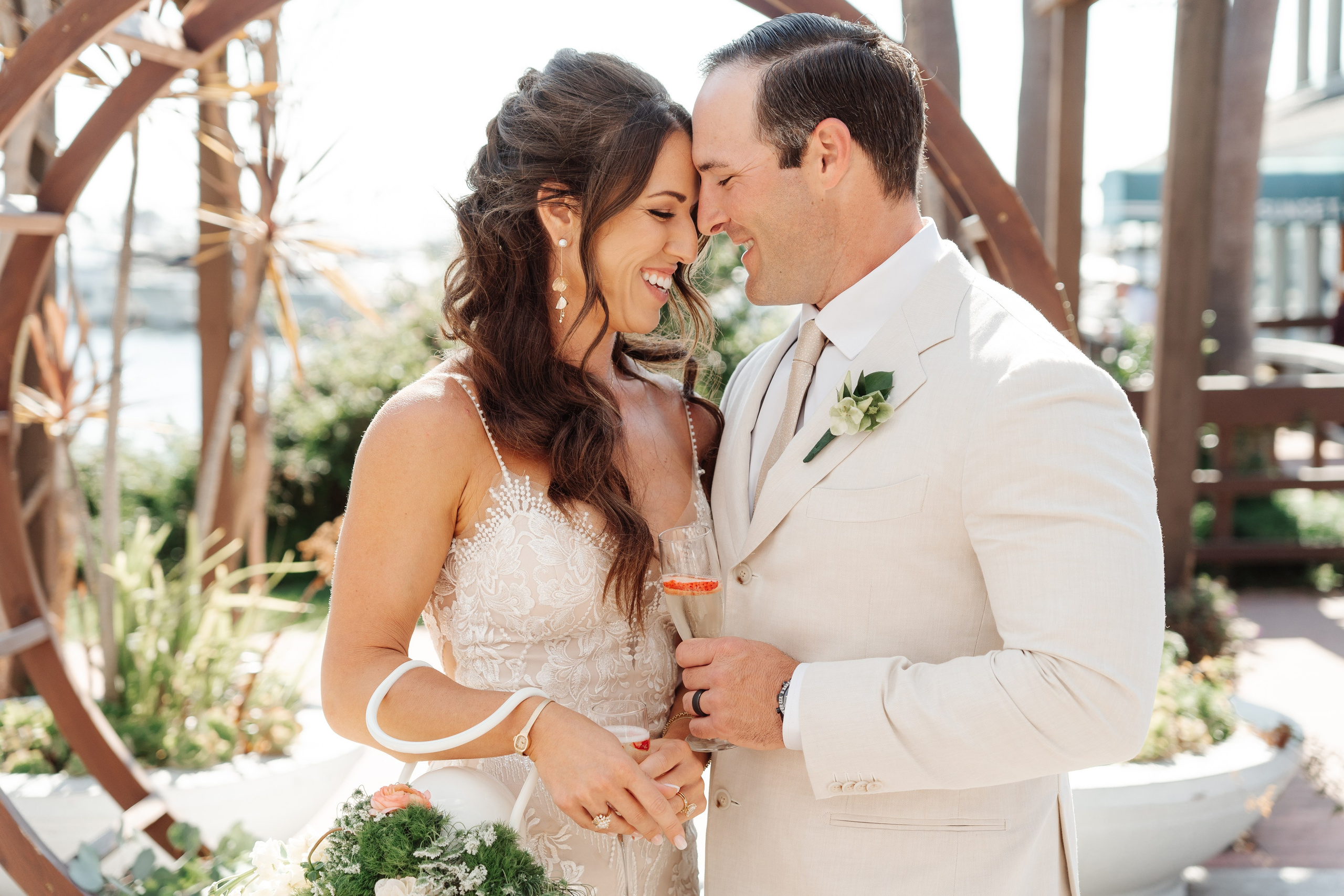 2025-08-16_BryanAmber. Ретушер Зенькевич Света