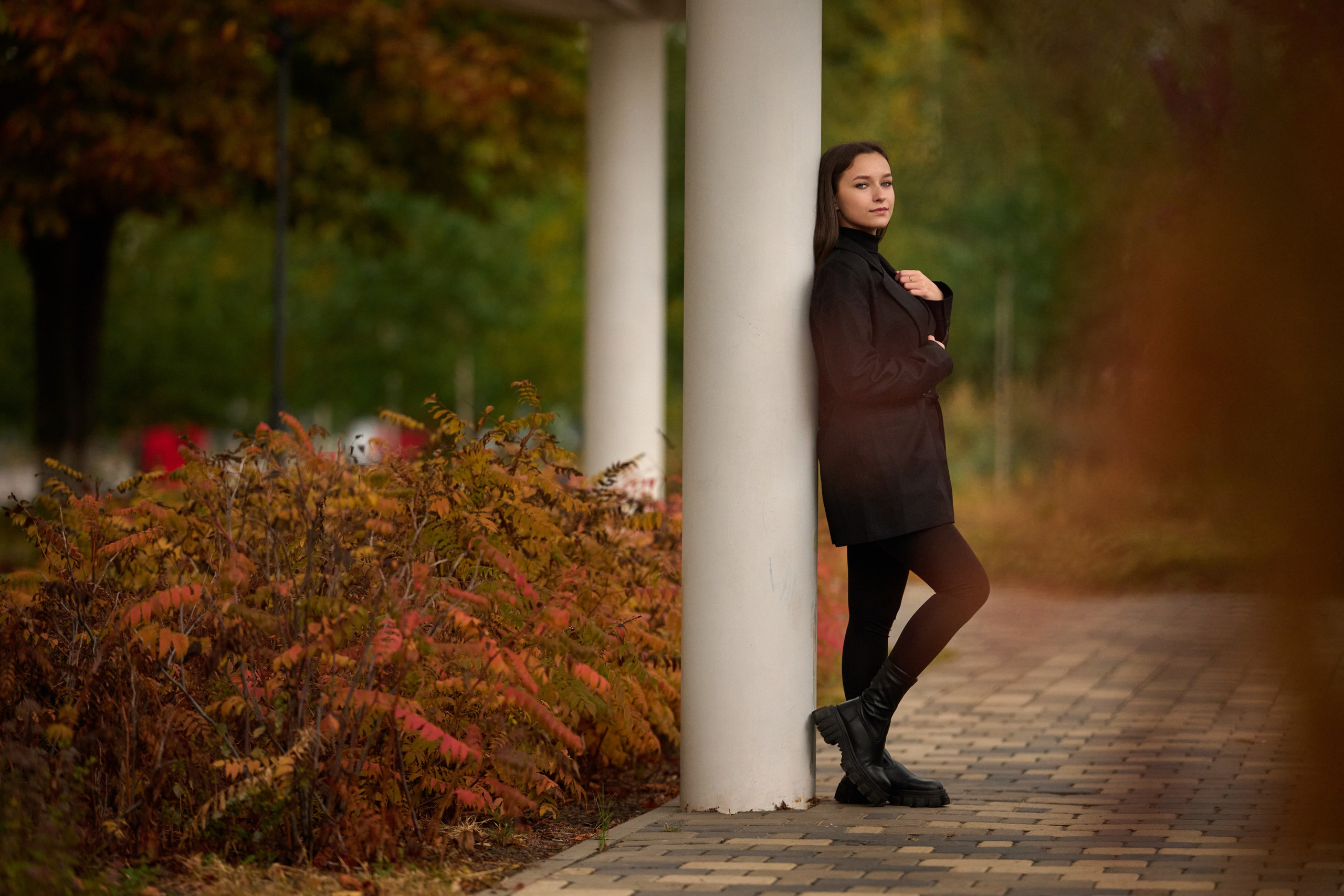Фотосессия в золотой осени Старого Оскола. Профессиональный фотограф Старый Оскол, Губкин — свадьба, венчание, крещение, юбилей и день рождения