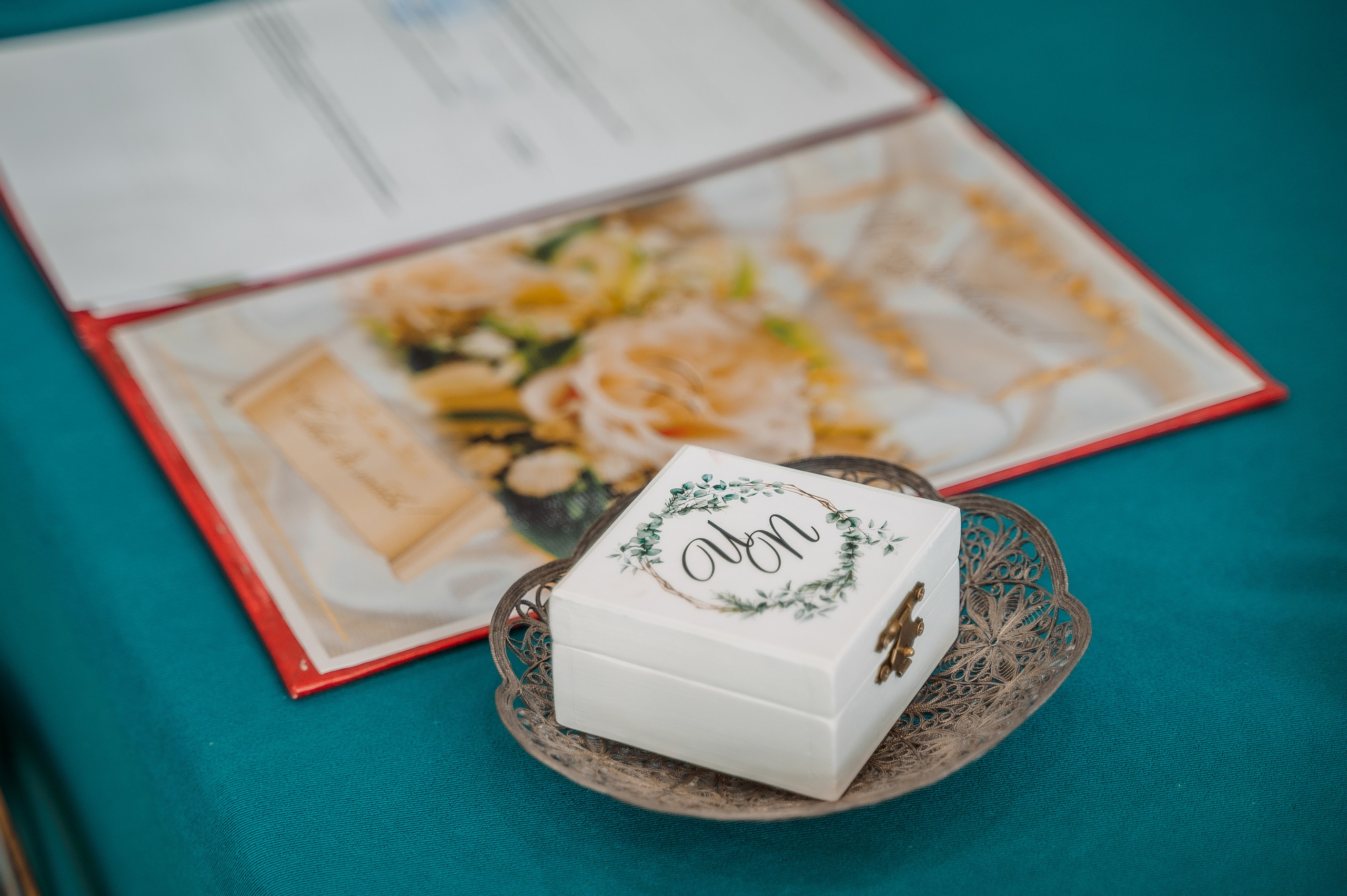 Фотограф для съемки в Балаковском ЗАГСе