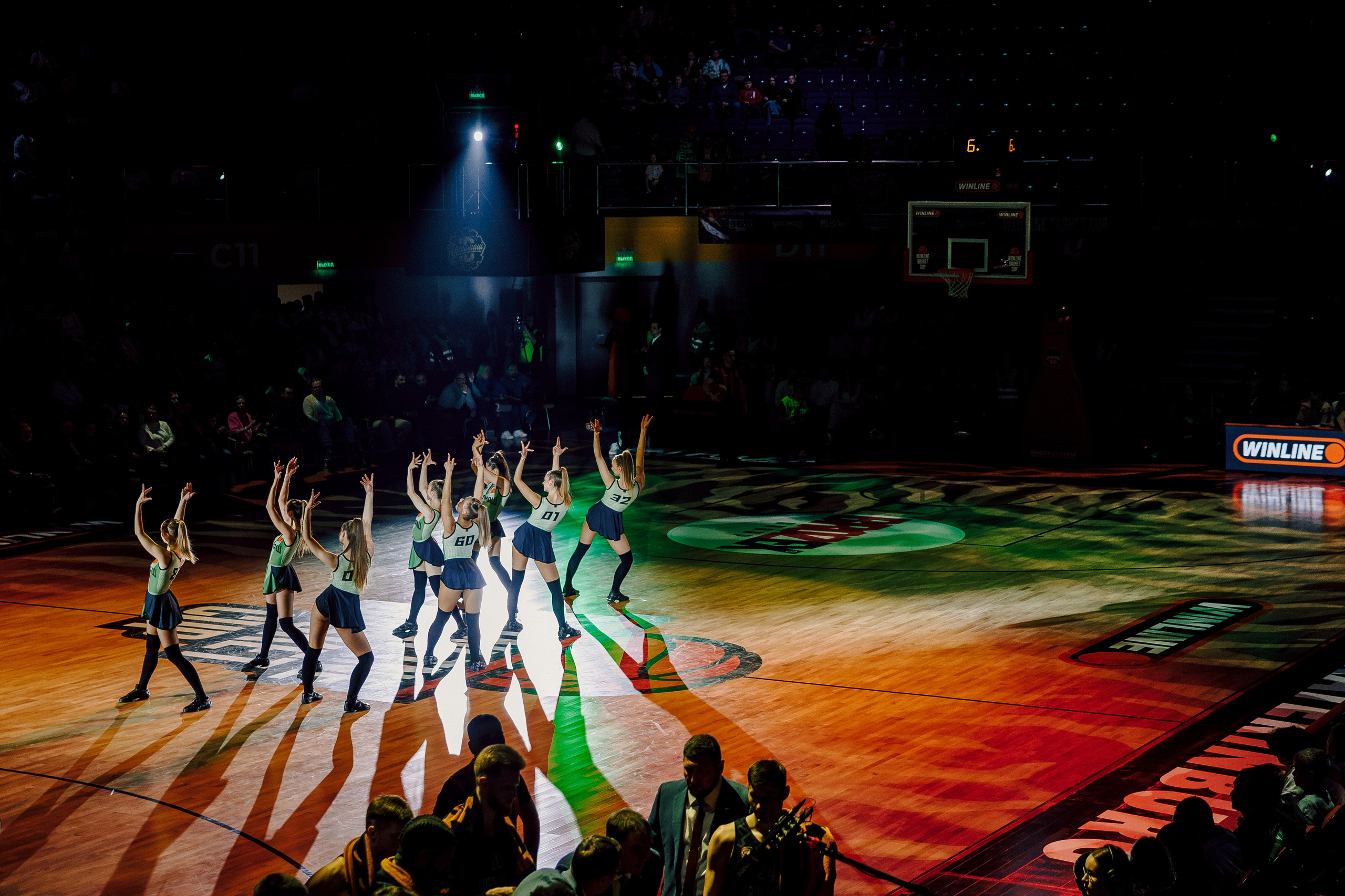 Winline Basket Cup — УРАЛМАШ — УНИКС. Лёшка Варзегов — фотограф