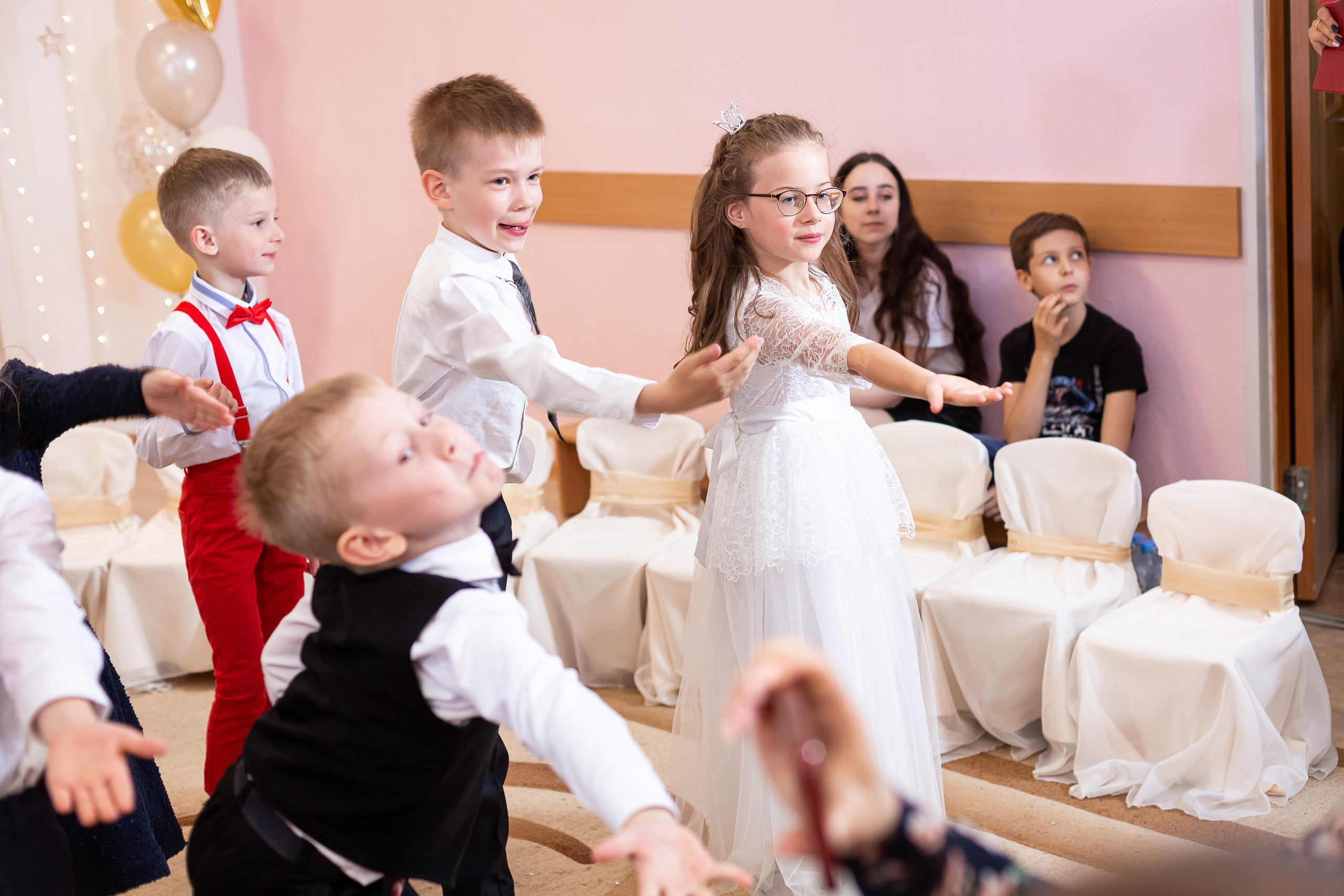 Портфолио Выпускные в детском саду. Семейный и детский фотограф Комина Елена, Власиха, Одинцово