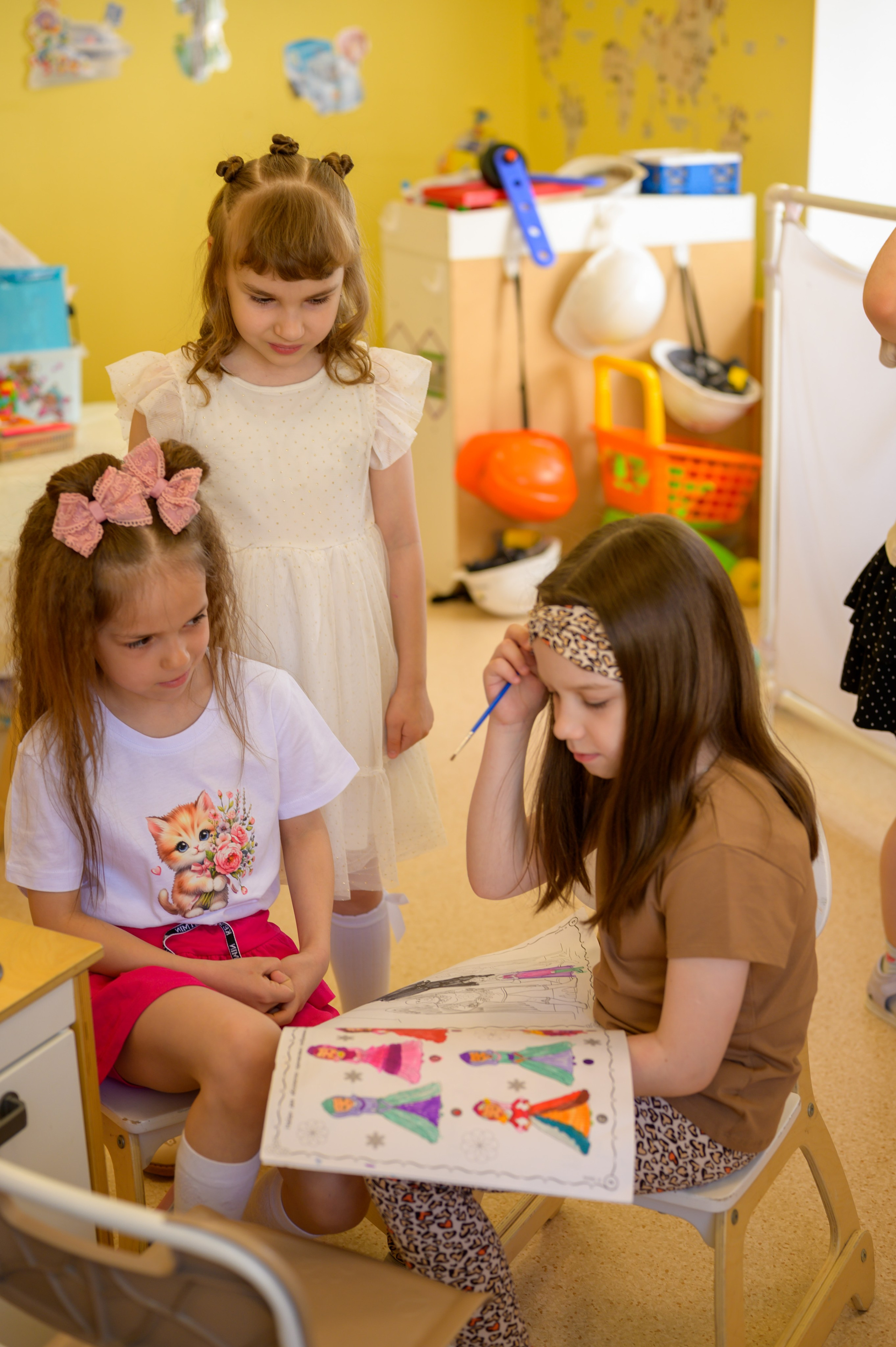 Д/с№ 3к3 группа «Фантазёры» (индивидуальный дизайн) + рисунки детей. Фотограф новорожденных, семейный детский в Тюмени Татьяна Морозова