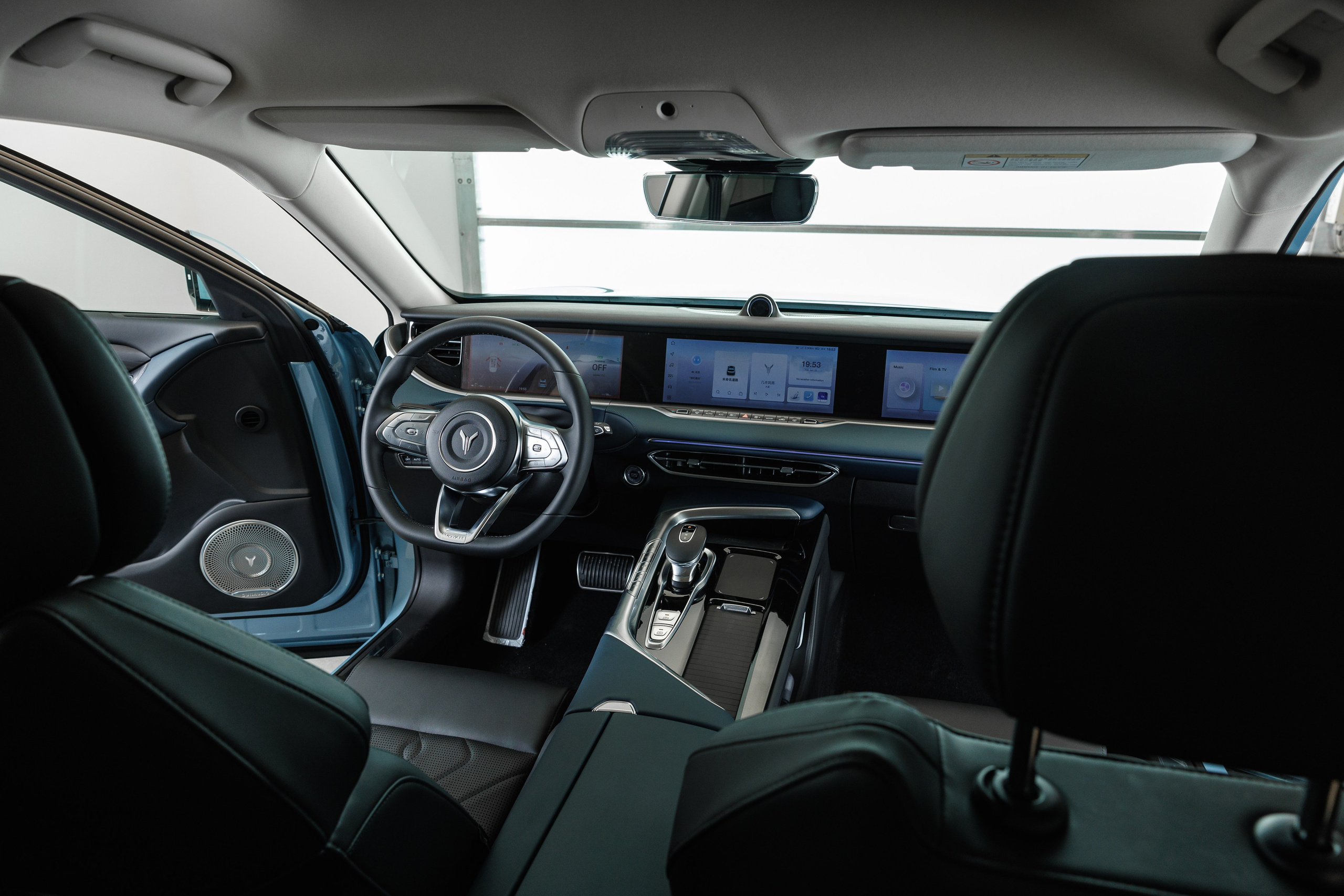 ДЦ VOYAH Минеральные Воды. Фотограф Ставрополь Петр Голубенко