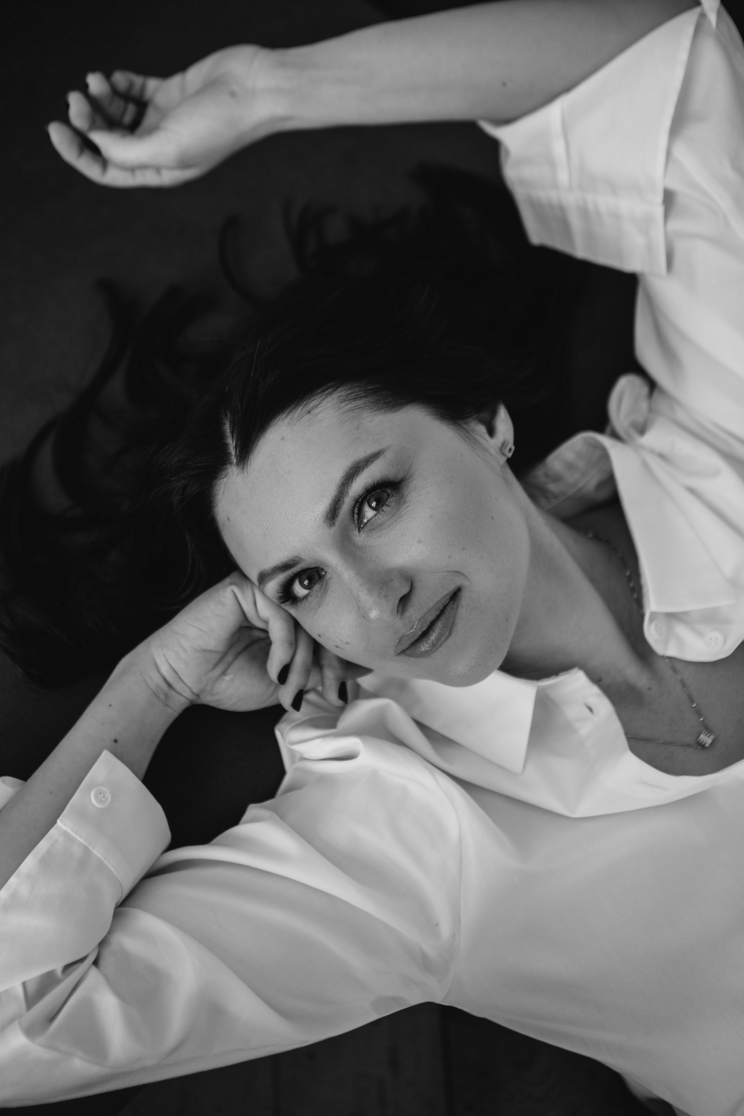 Анна ч/б. Главная