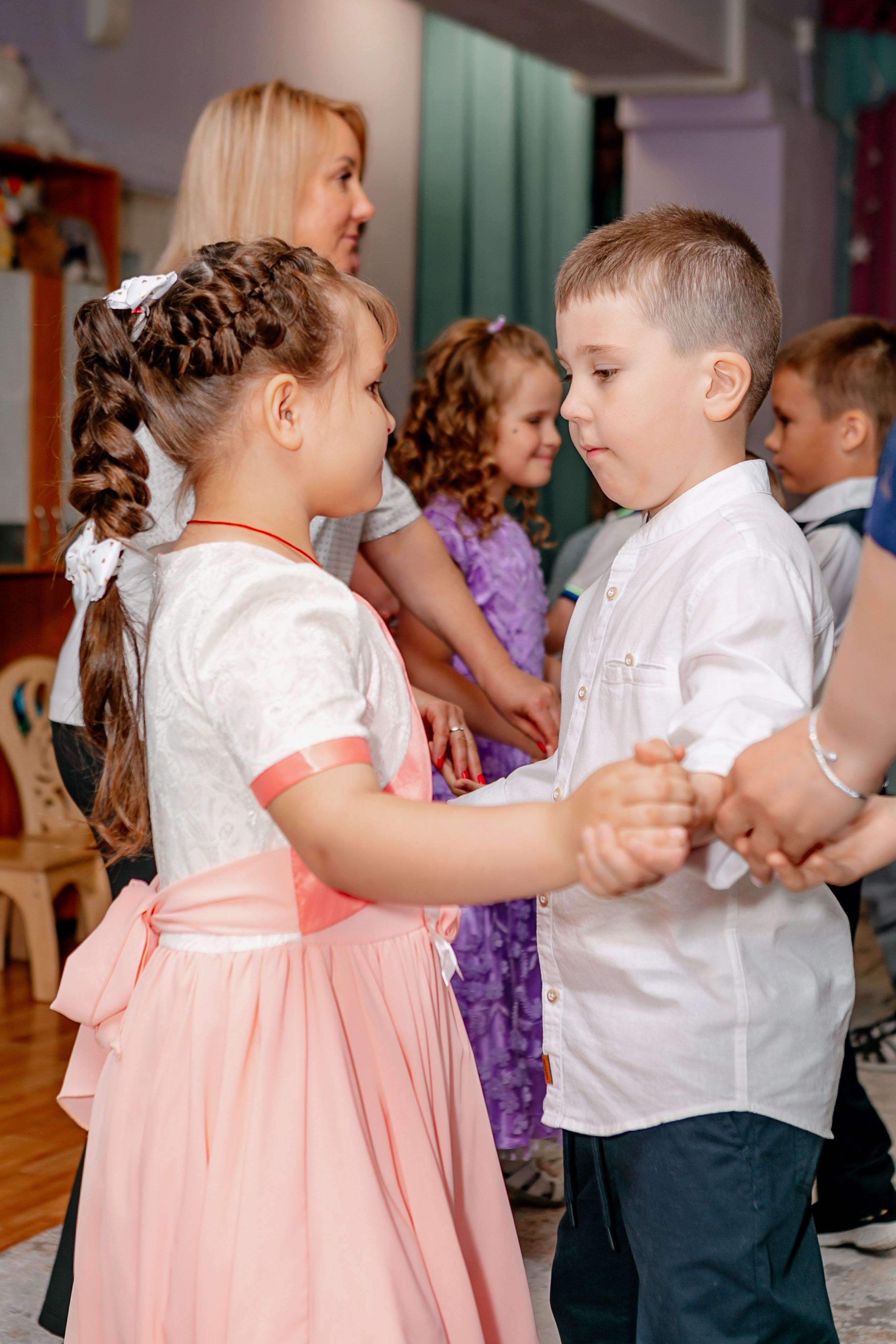 ВЫПУСКНОЙ ДЕТСКИЙ САД. Контент фотограф, съемка для маркетплейсов, фуд съемка и репортажи в Новосибирске Ралия Галеева
