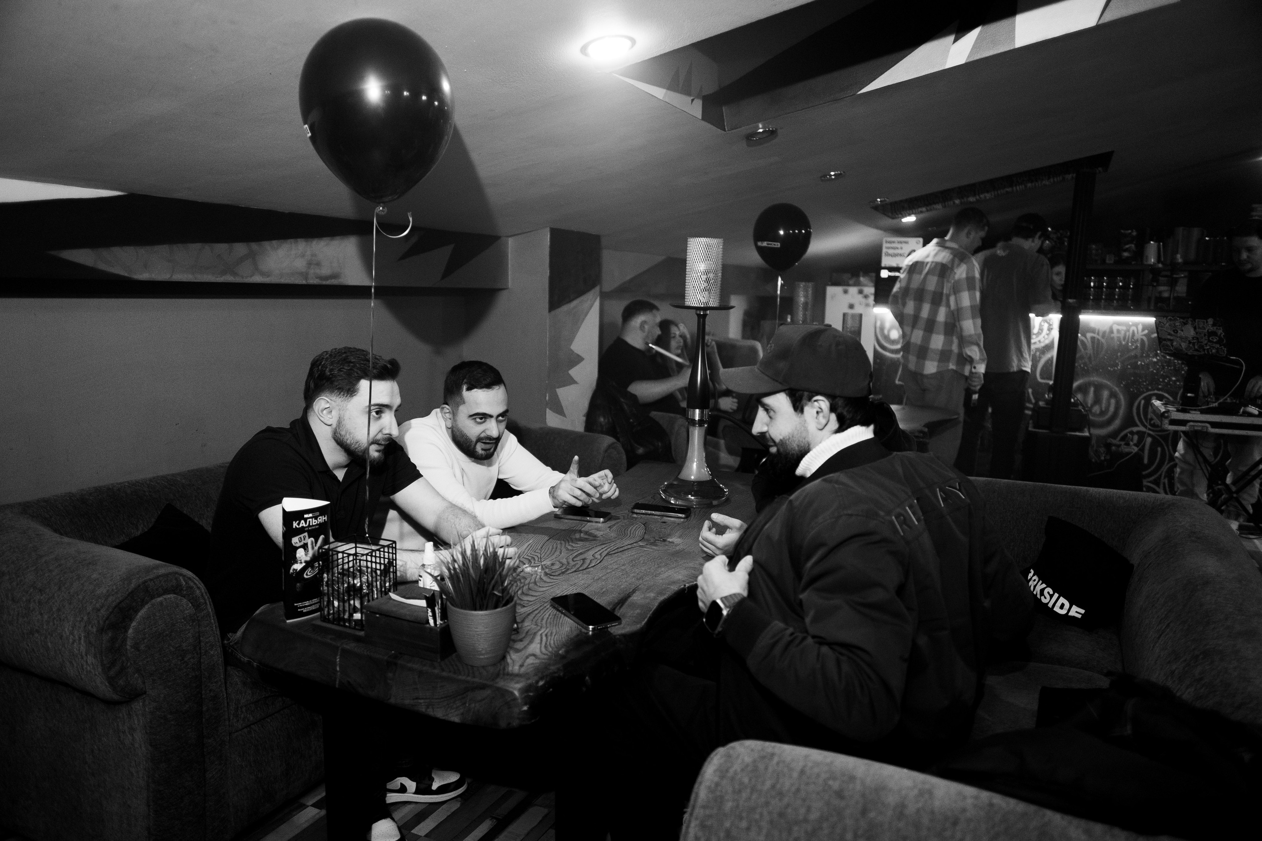 День рождения кальяной NUASMOKE 11 лет. Свадебный и репортажной фотограф Денис Ожигин в Краснодаре и Краснодарском крае