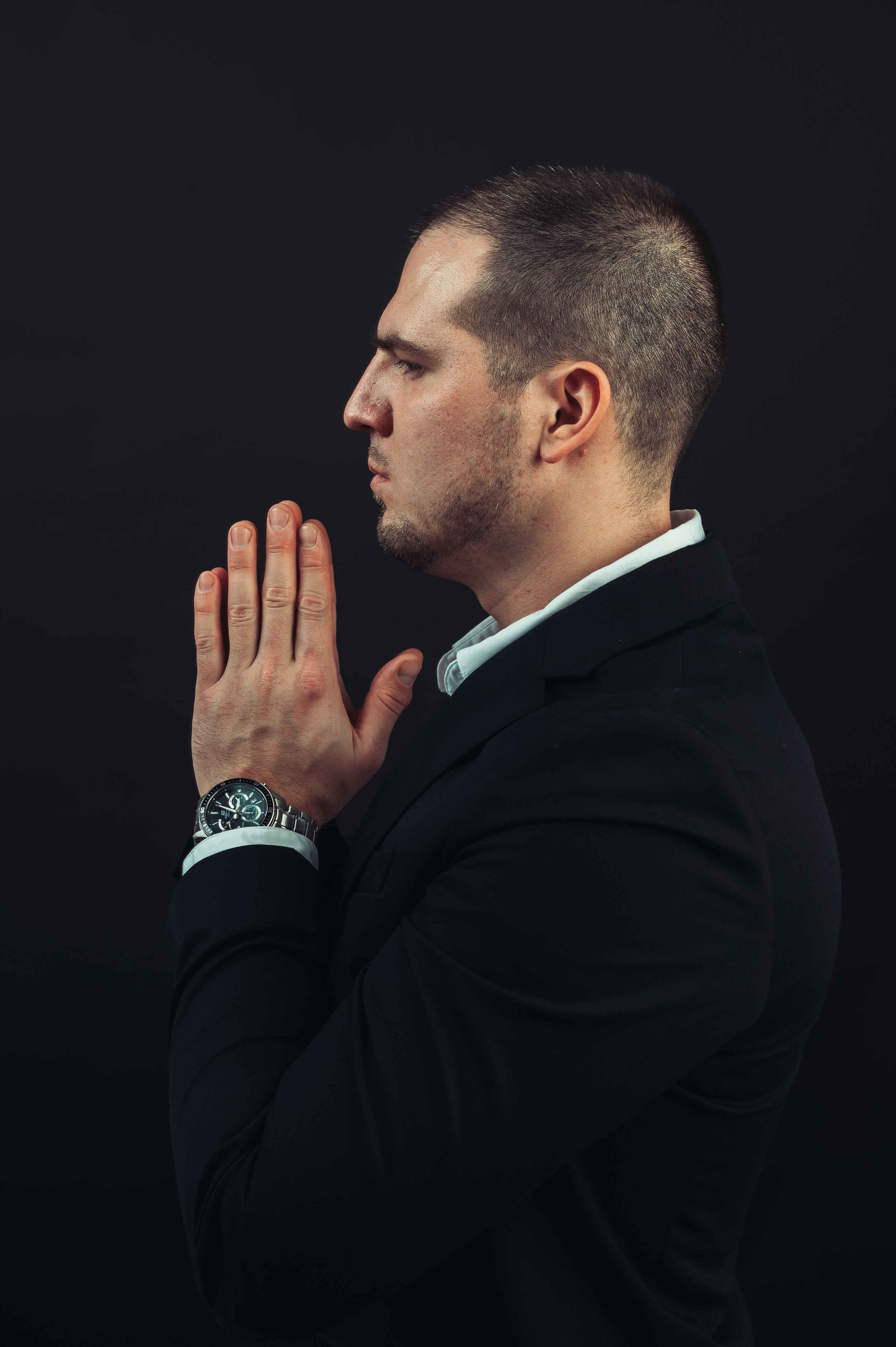 Никита Пустовалов — портретная съёмка. Иван Кубик — фотограф и видеограф