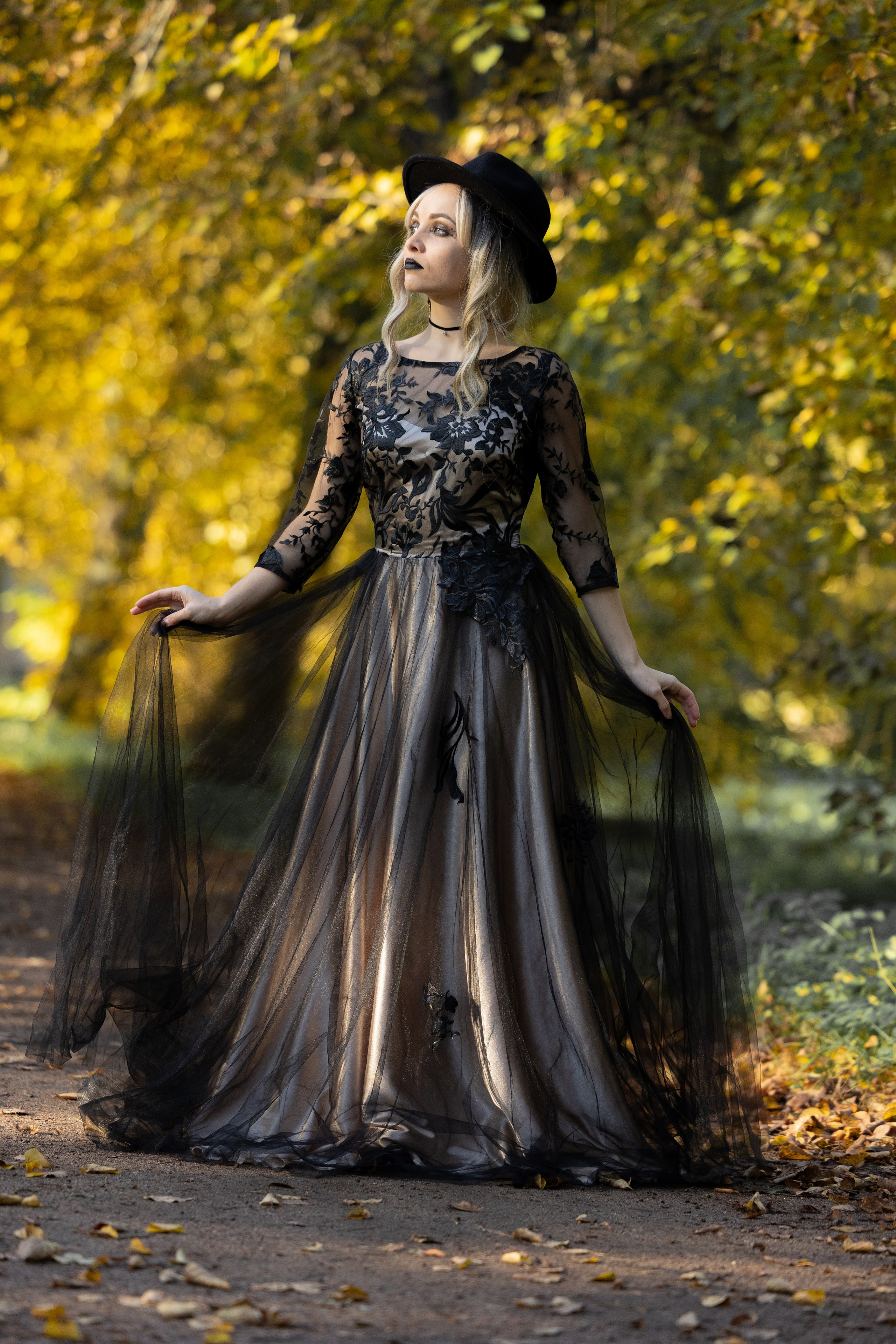 Проект Черная Луна, Хеллоуин. Главная