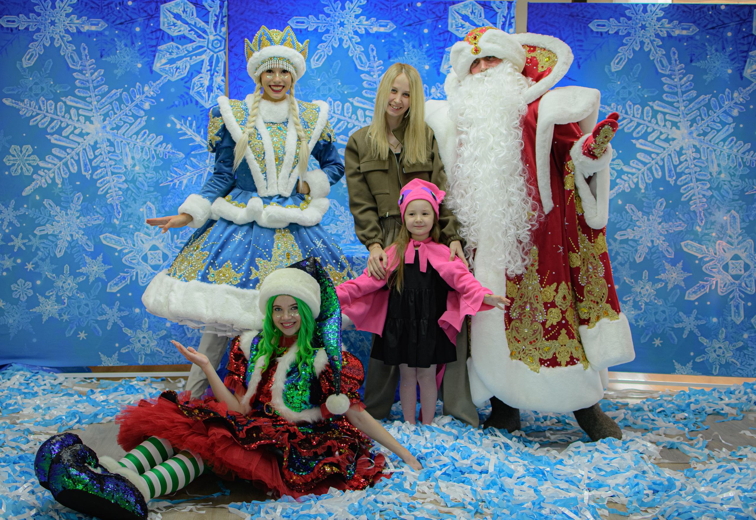 HAPPY NEW YEAR. Photokarish