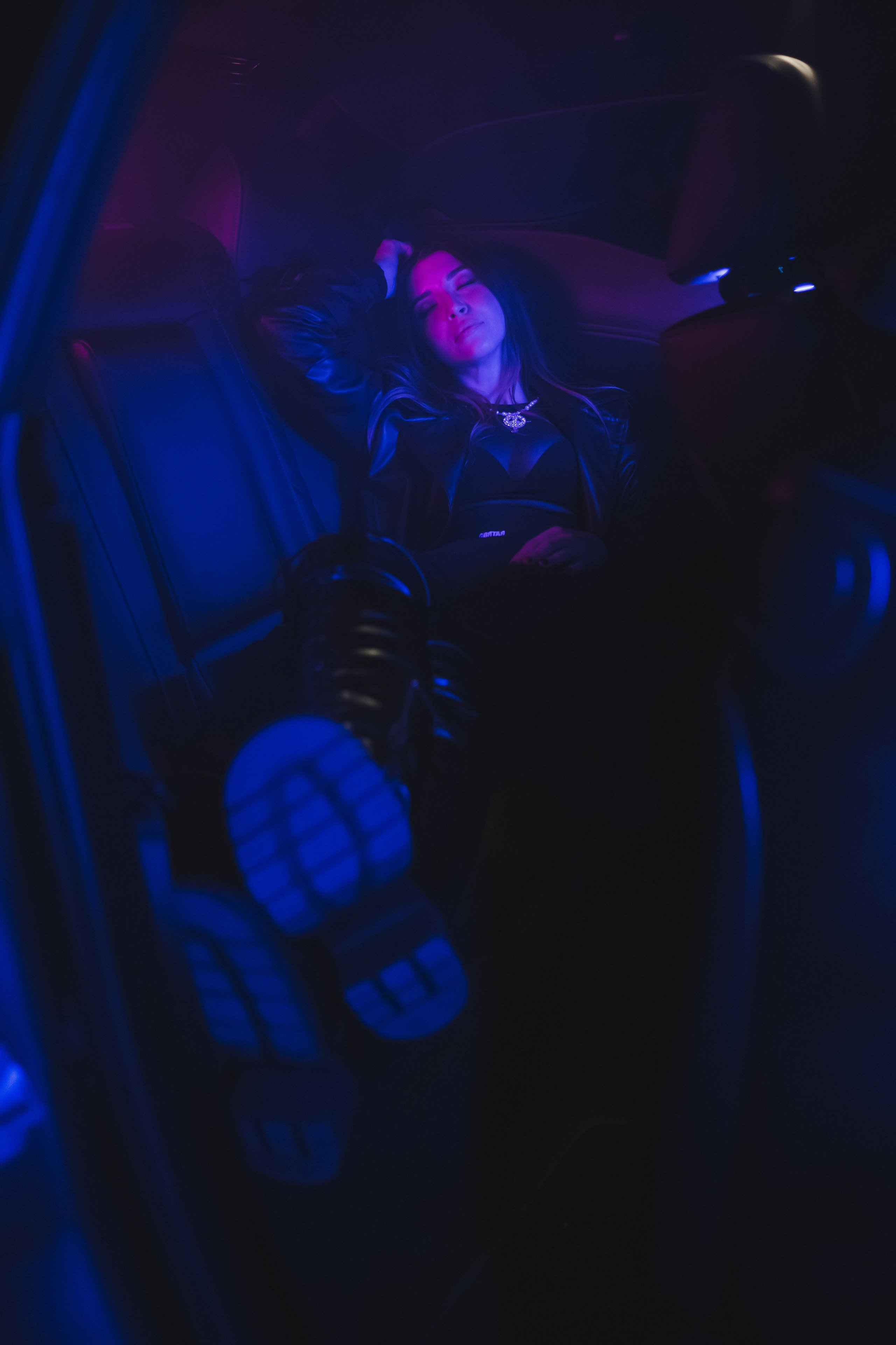 Индивидуальные съемки. Фотограф сюжетных съемок и портретов в Санкт-Петербурге и Москве Стася Ефремова