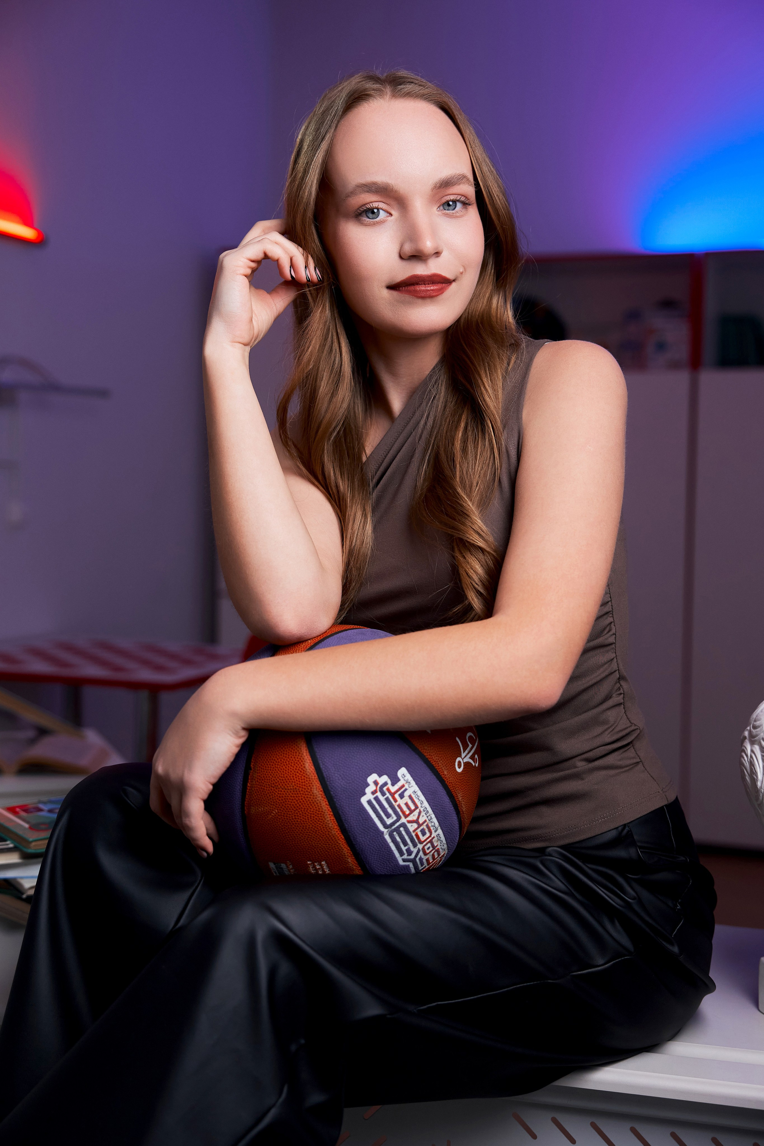 9 — 11 классы. Выпускные альбомы в Рыбинске и Ярославле