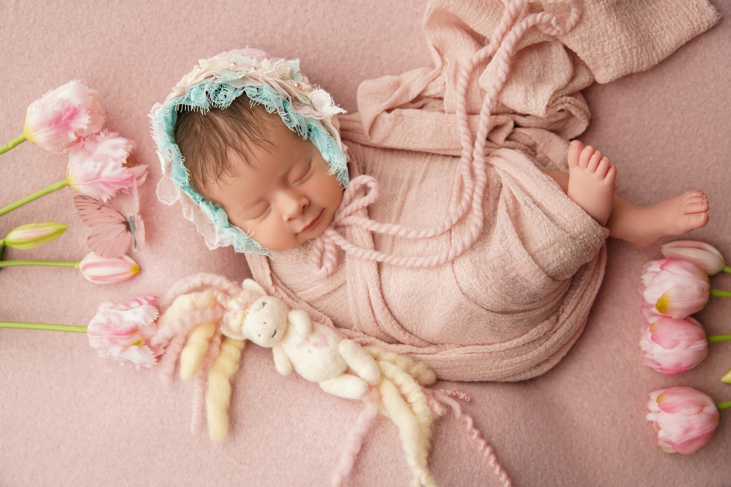 Девочки. Фотограф новорожденных. Семейный и детский фотограф в городе Сургуте