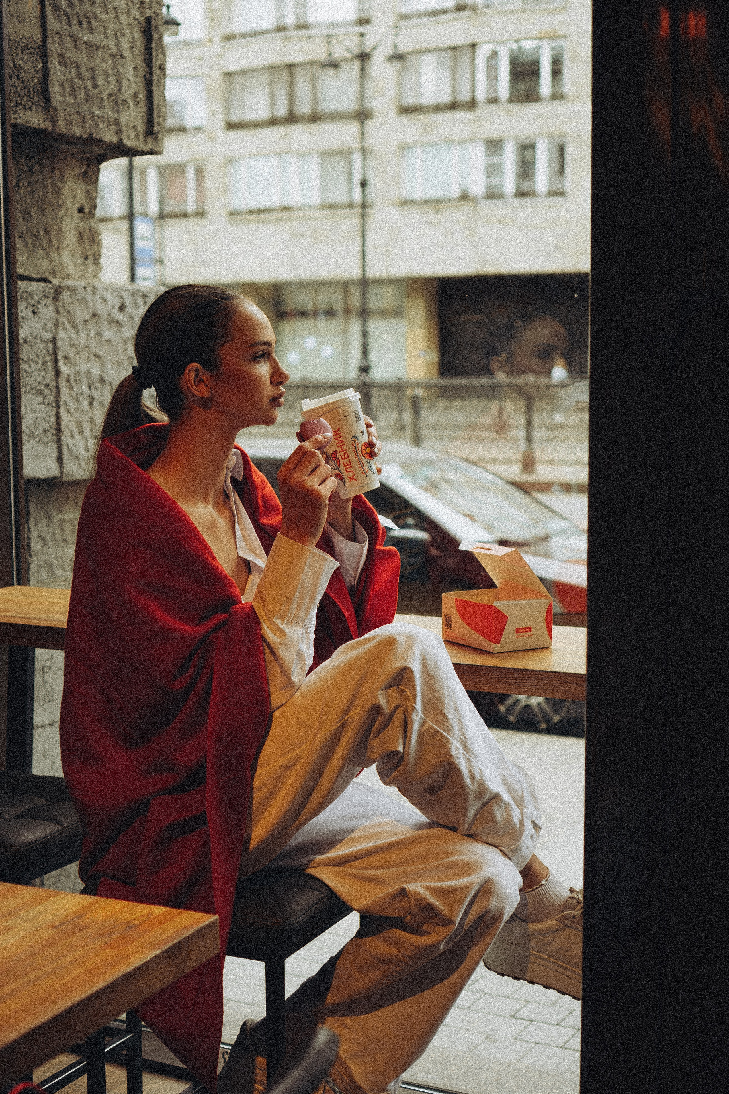 МЫ ГУЛЯЛИ ПРО КРЫШАМ ПИТЕРА. Профессиональный фотограф, Санкт-Петербург — Виктория Богомолова