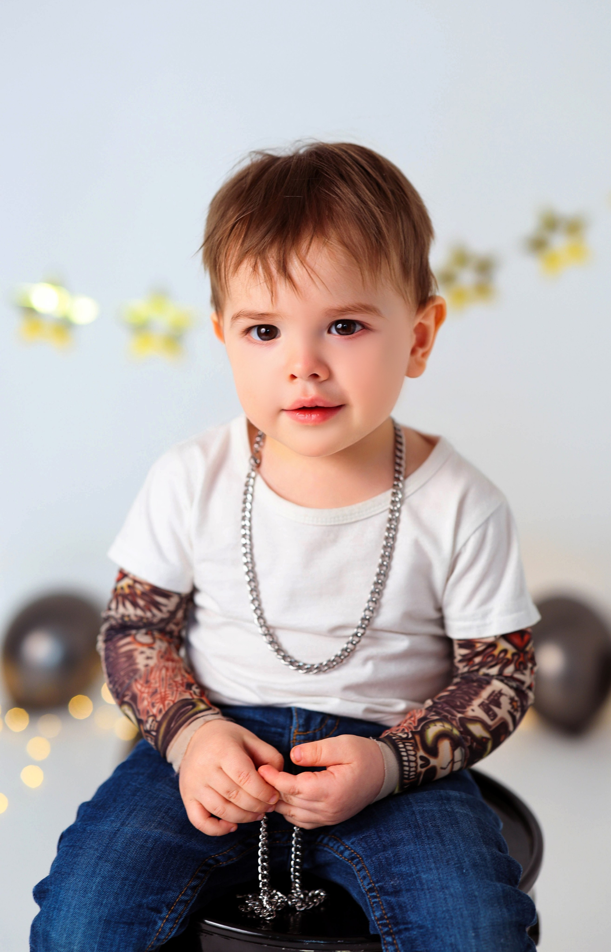 Мальчишки Антураж