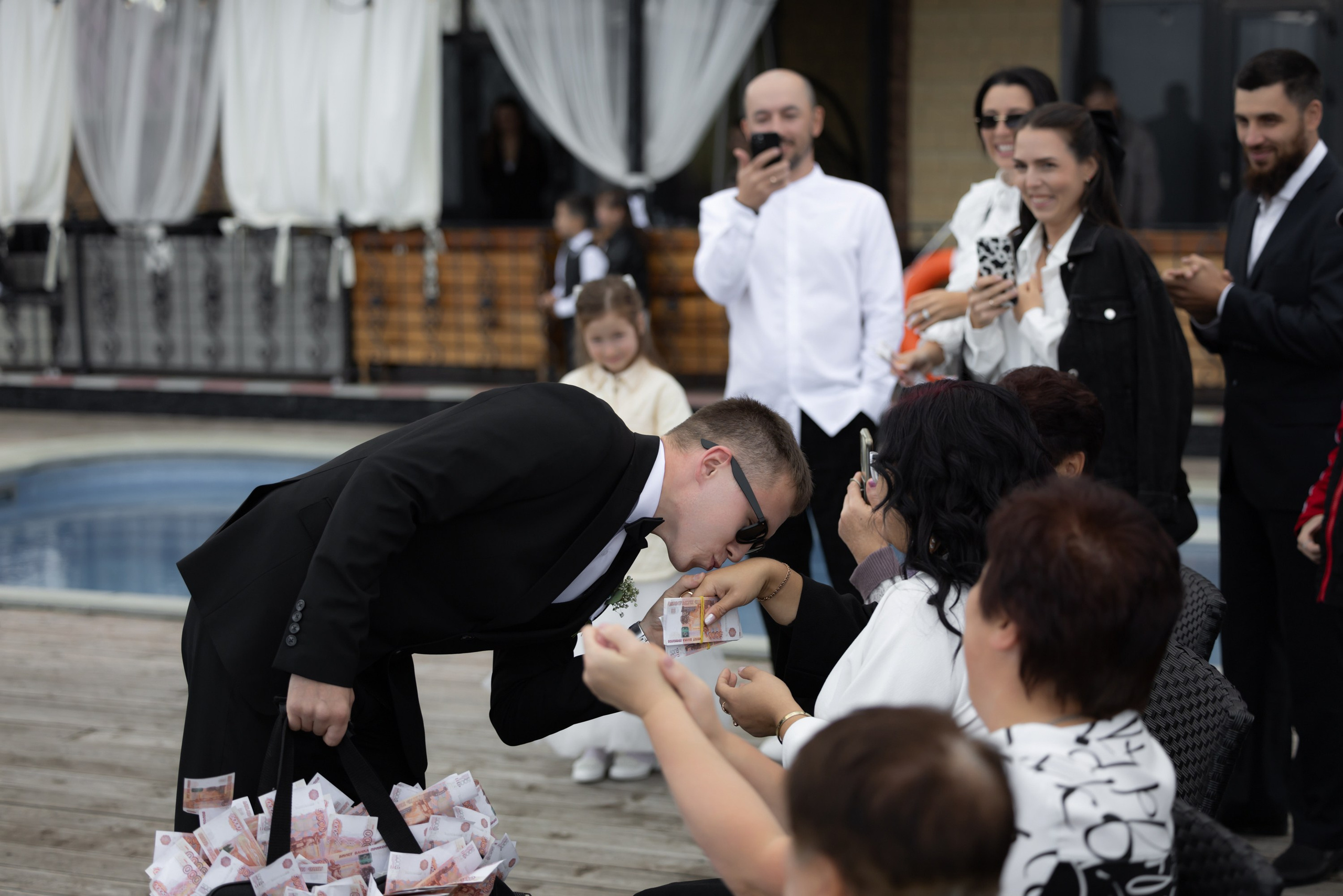 Alexey & Julia. Фотограф свадебный, репортажный, индивидуальный, фото для маркетплейсов, брендов, автосалонов