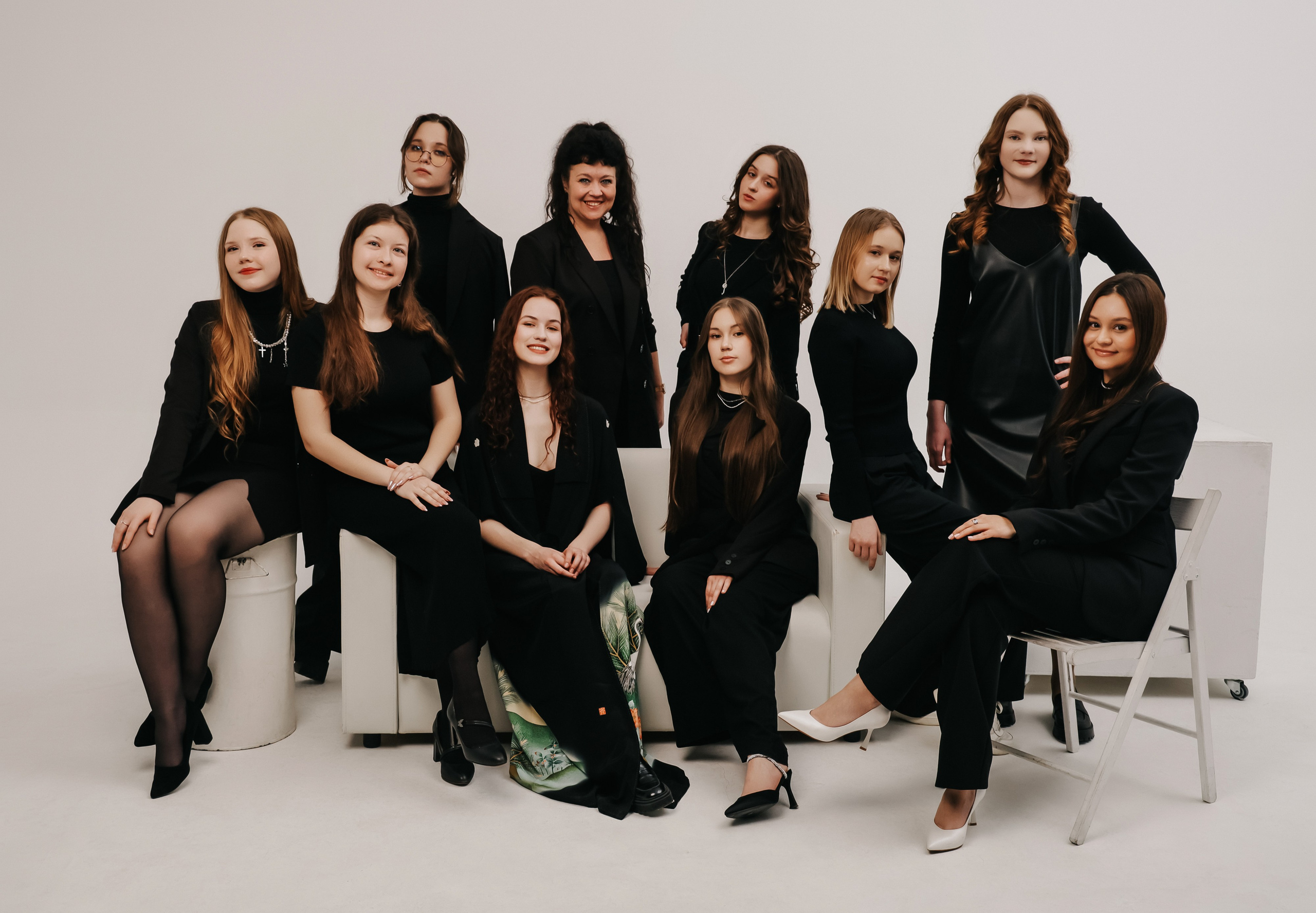 Школьные. Фотограф свадебный, репортажный, индивидуальный, фото для маркетплейсов, брендов, автосалонов