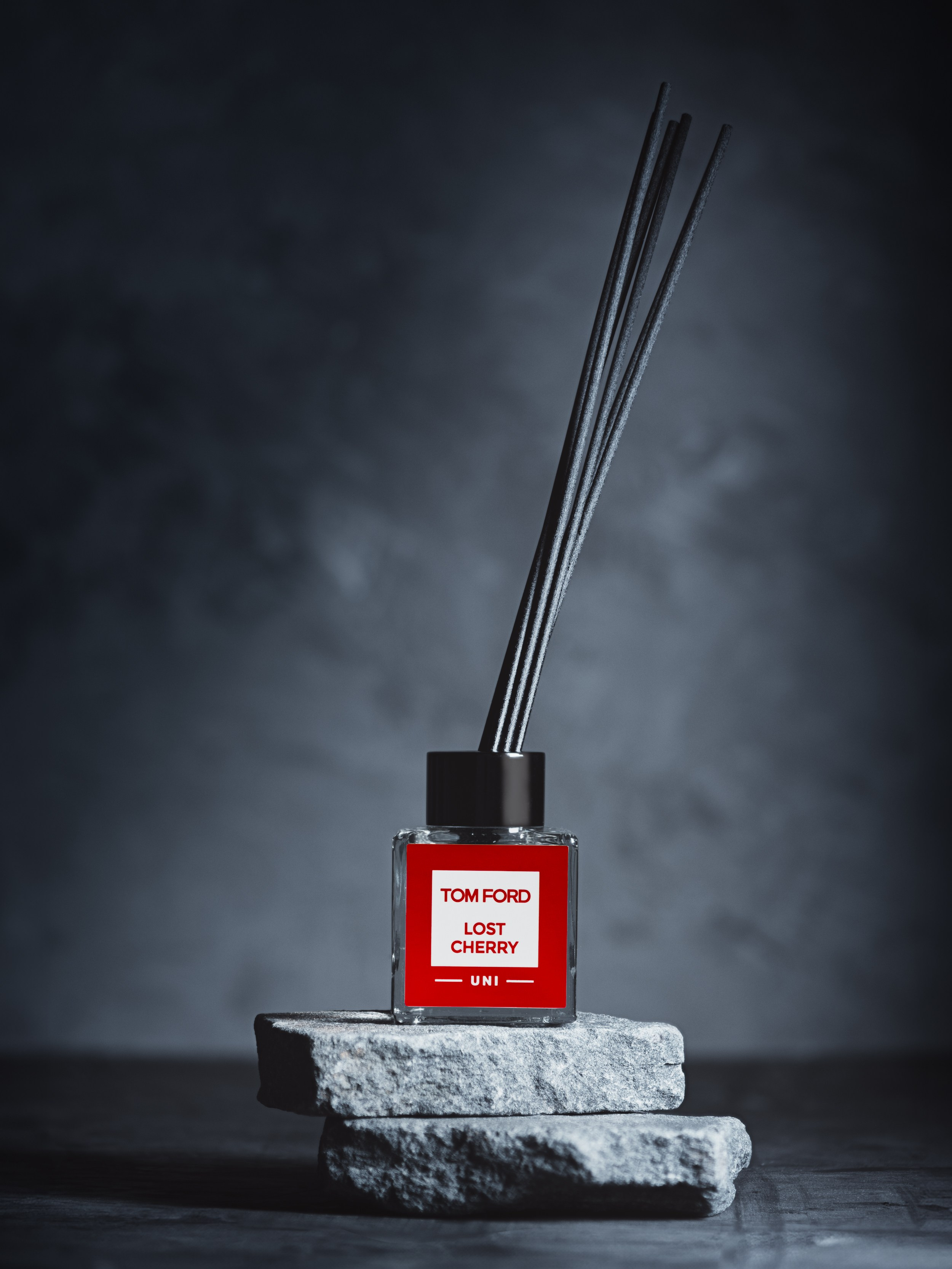 Фотограф в Гуанчжоу, Китай, специализирующийся на съемке товаров для маркетплейсов