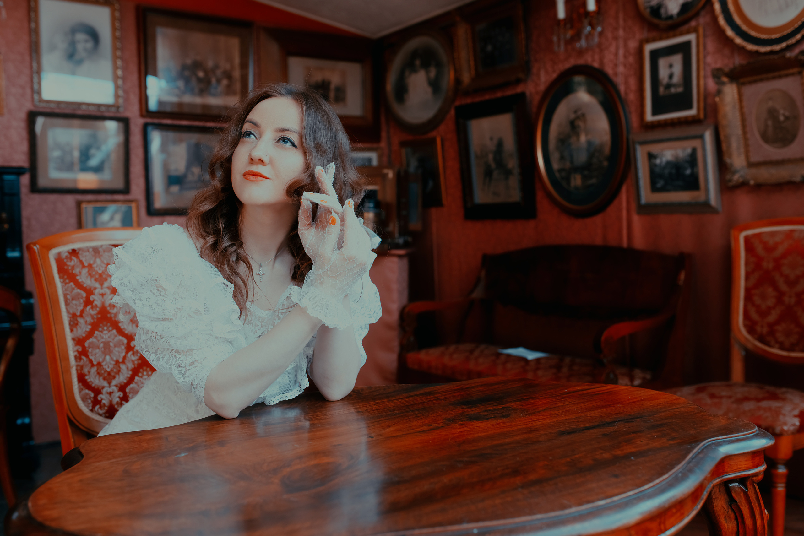 ИРИНА. Фотограф Елена Богачева (lenalena_na_na_na)