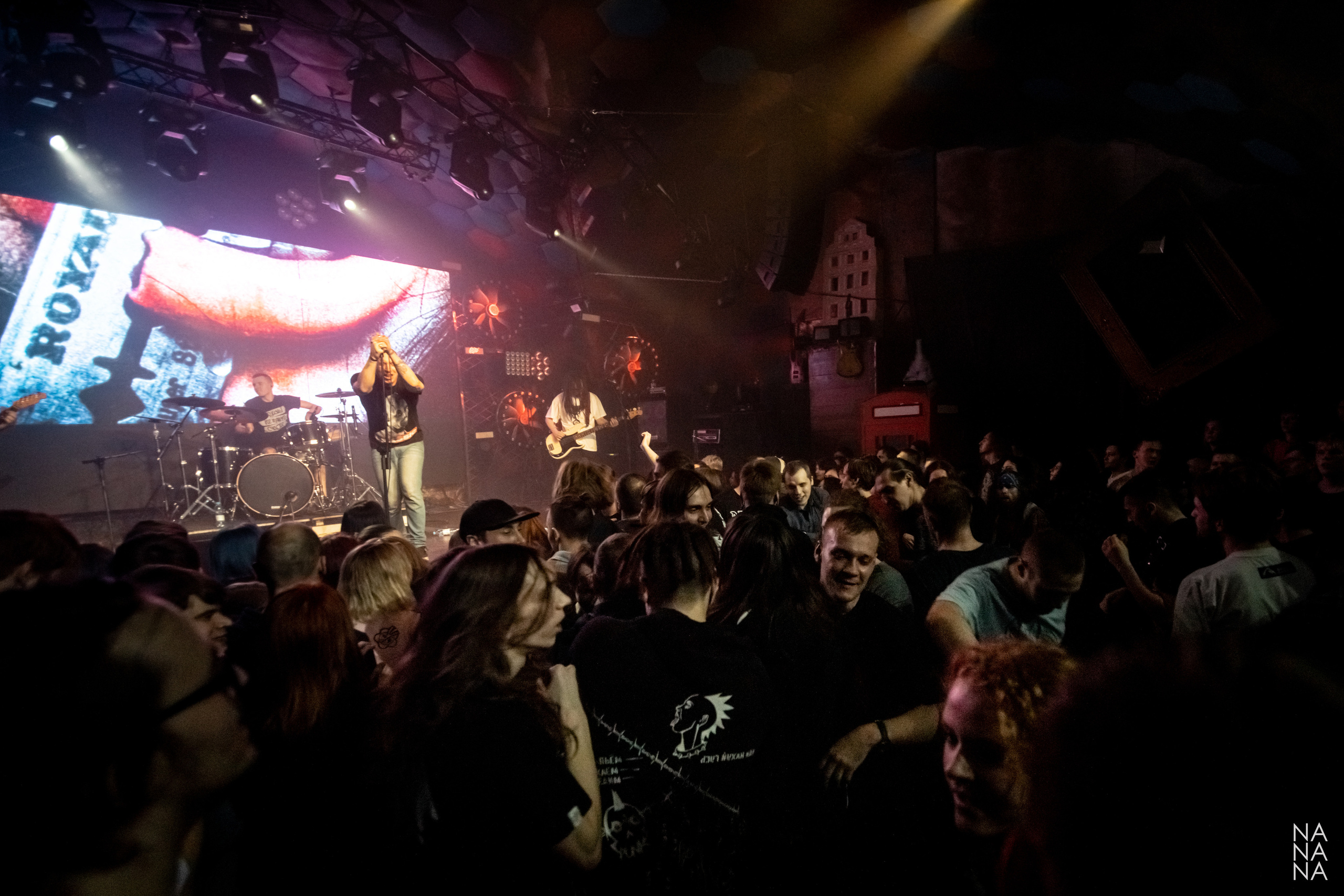 ПИОНЕРЛАГЕРЬ ПЫЛЬНАЯ РАДУГА. Фотограф Елена Богачева (lenalena_na_na_na)