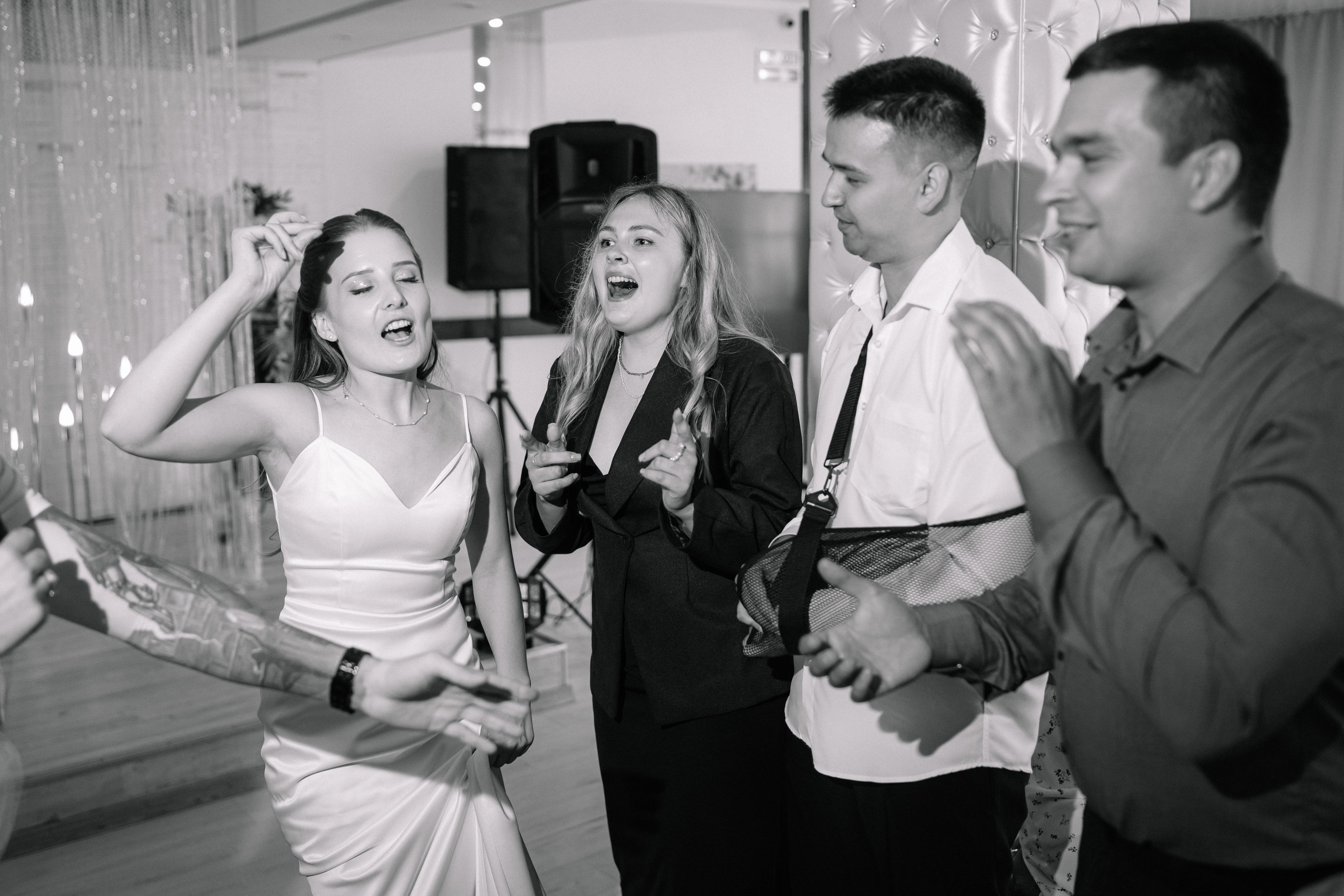 Анастасия и Роман — банкет Времена года. Репортажный (Event) фотограф в Барнауле | Даниил Маркин | Качество и вайб