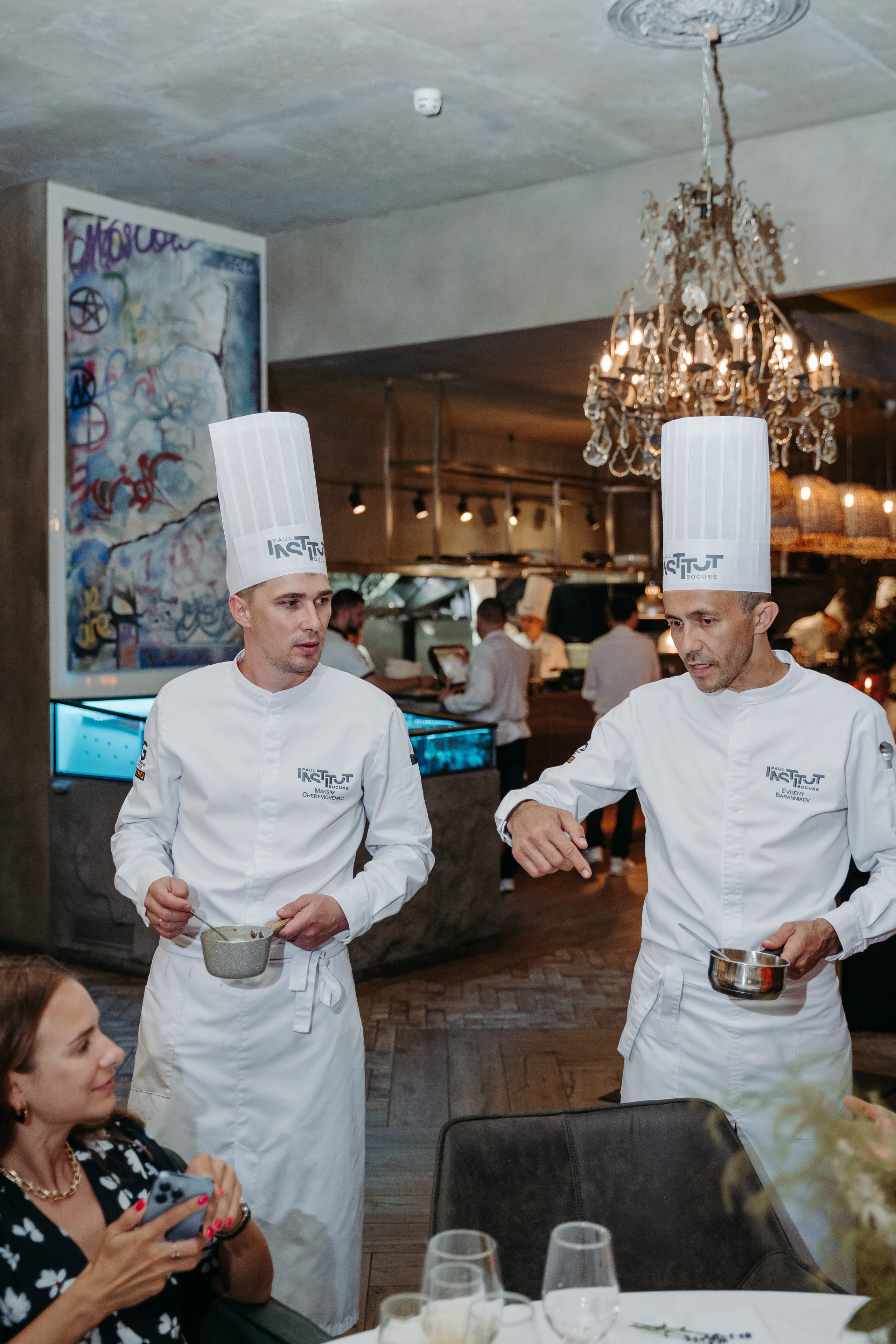 Открытый ужин с Mishlen Шеф Поварами. Репортажный и свадебный фотограф в Москве Рая Небогатова