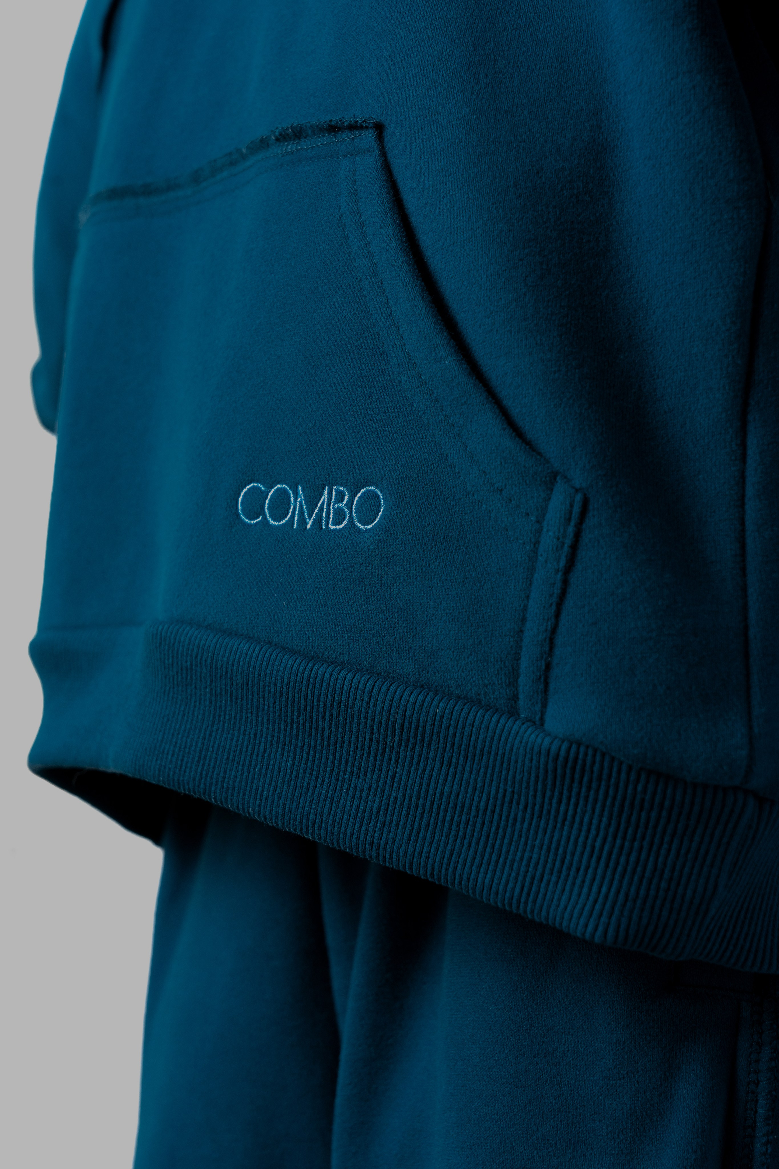 Детская одежда «Combo Kids Wear». Главная