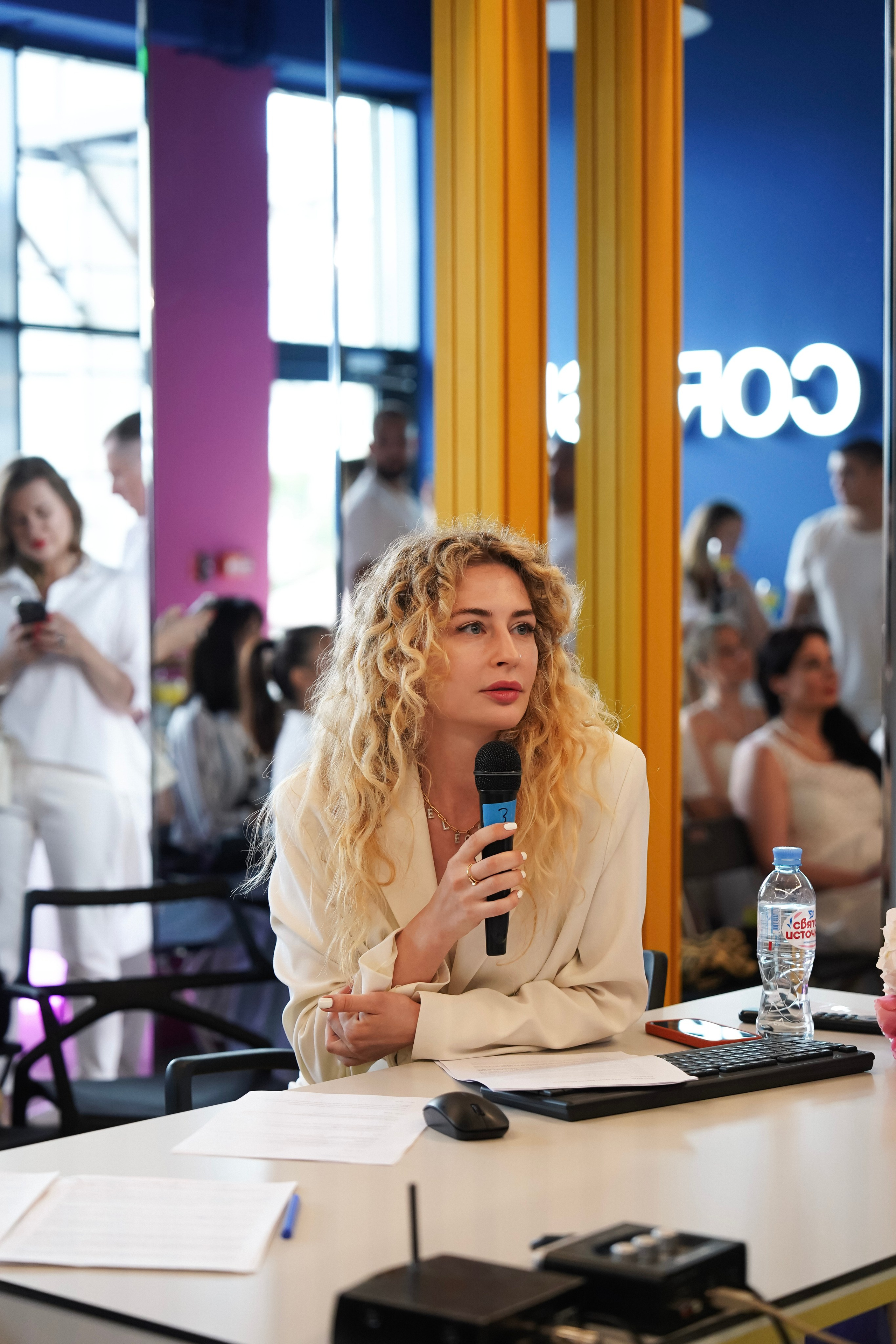 Открытие салона Corpsun / для HiHome. Фотограф с психологическим образованием