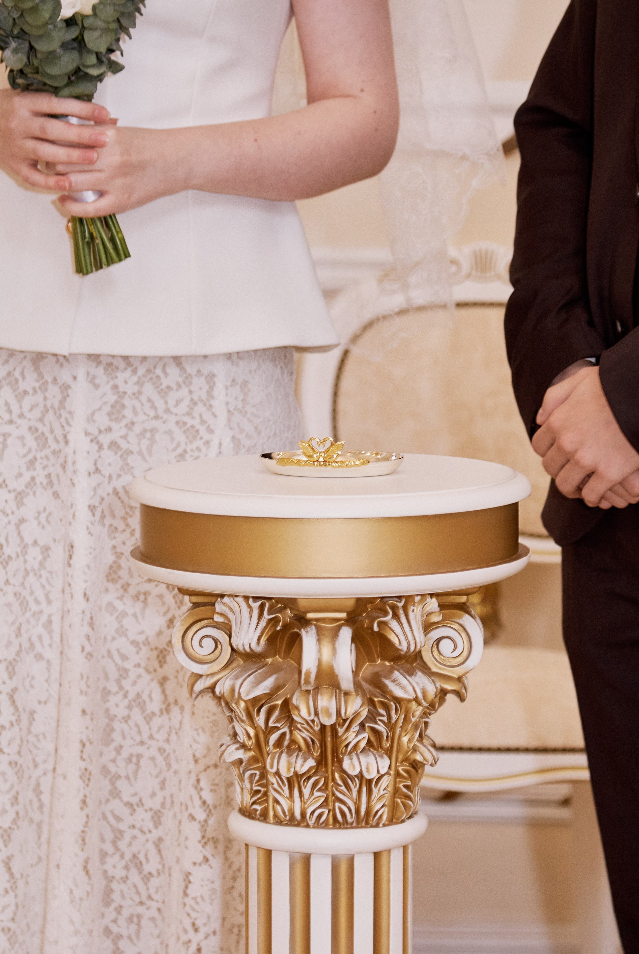 Свадебная роспись в раменском ЗАГСе. Свадебный фотограф в Москве Приятелева Ангелина