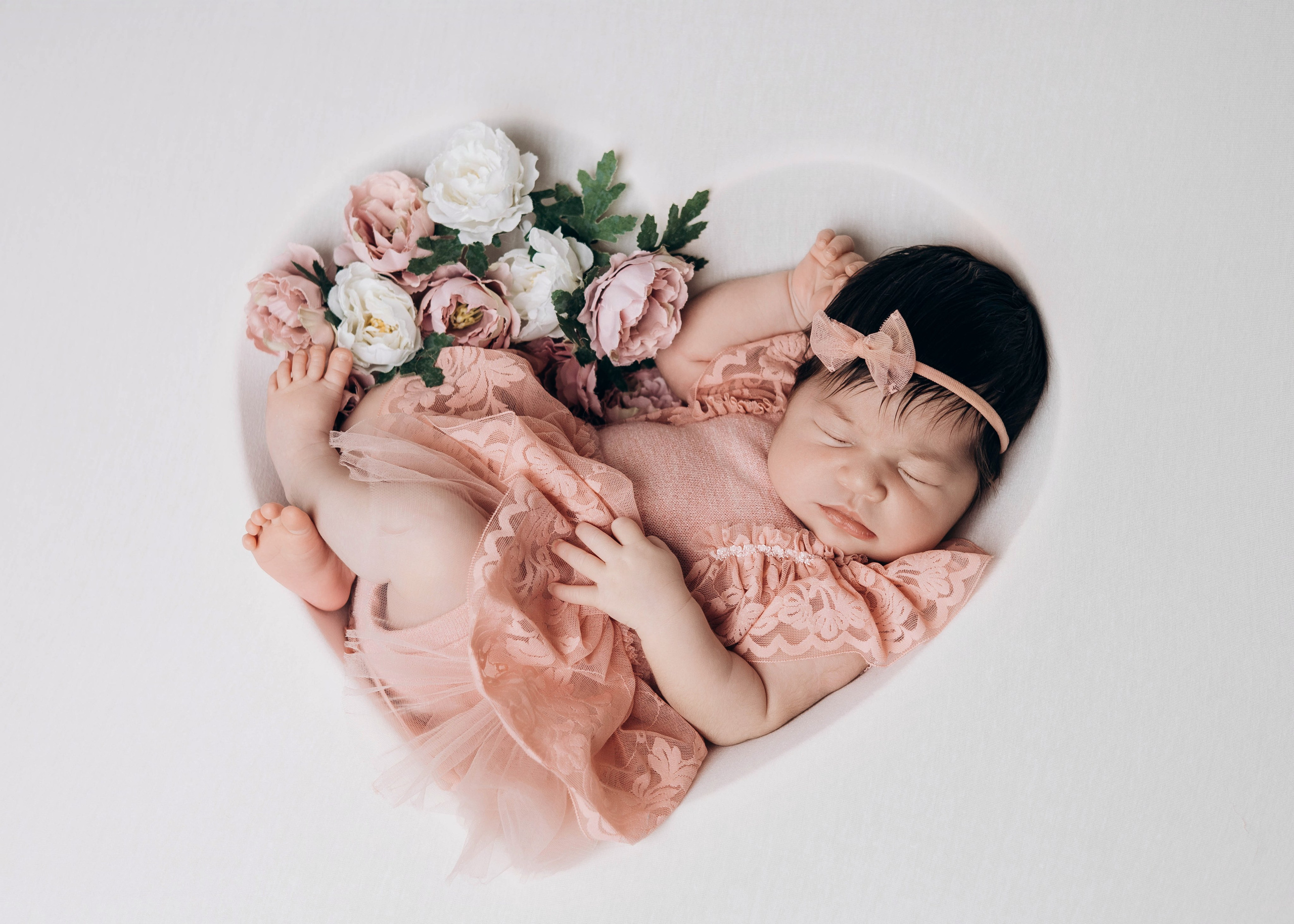 НОВОРОЖДЕННЫЕ МАЛЫШИ. Фотосессия новорожденных в Москве и Московской области