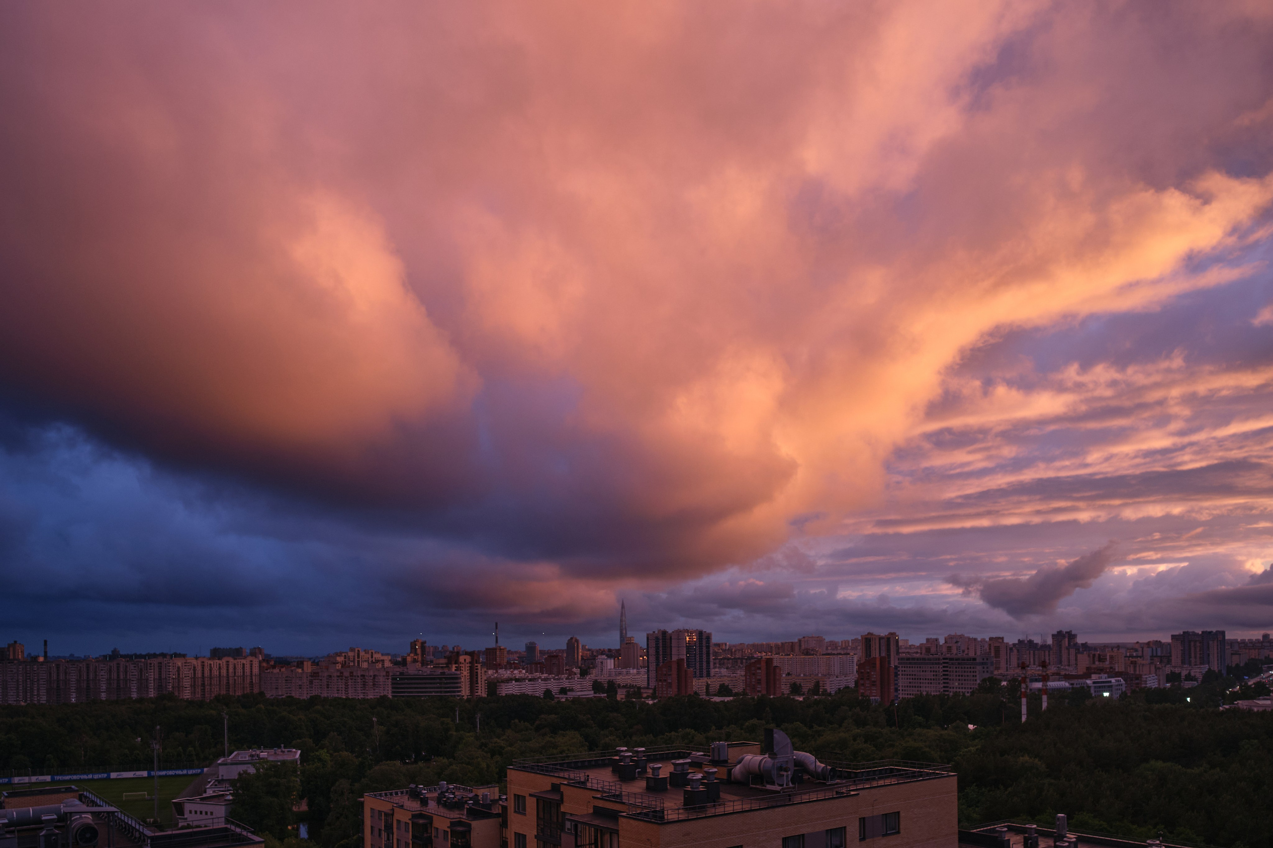 Санкт-Петербург. Фотограф портретный архитектурный лавстори будуар Санкт-Петербург Виктор Иванов