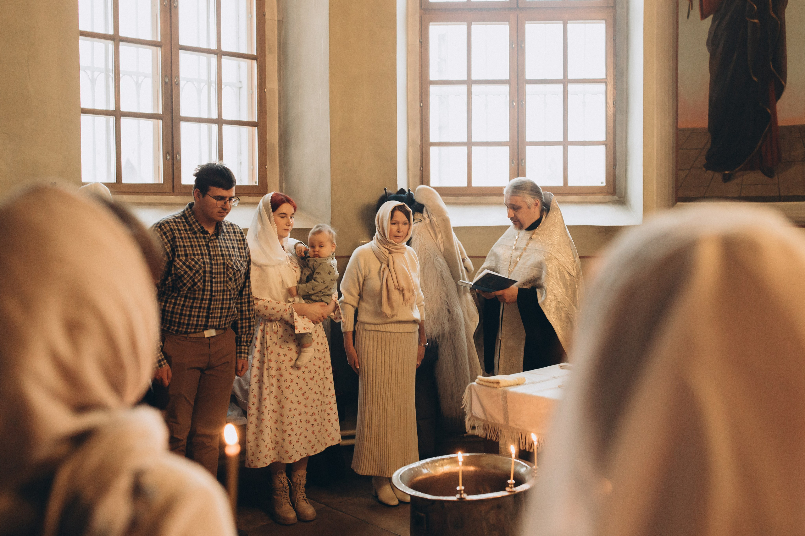 Таинство Крещения Ивана в Церкви Николая Чудотворца. Детский и семейный фотограф в Пушкино, Мытищи, Москва Сергеева Светлана