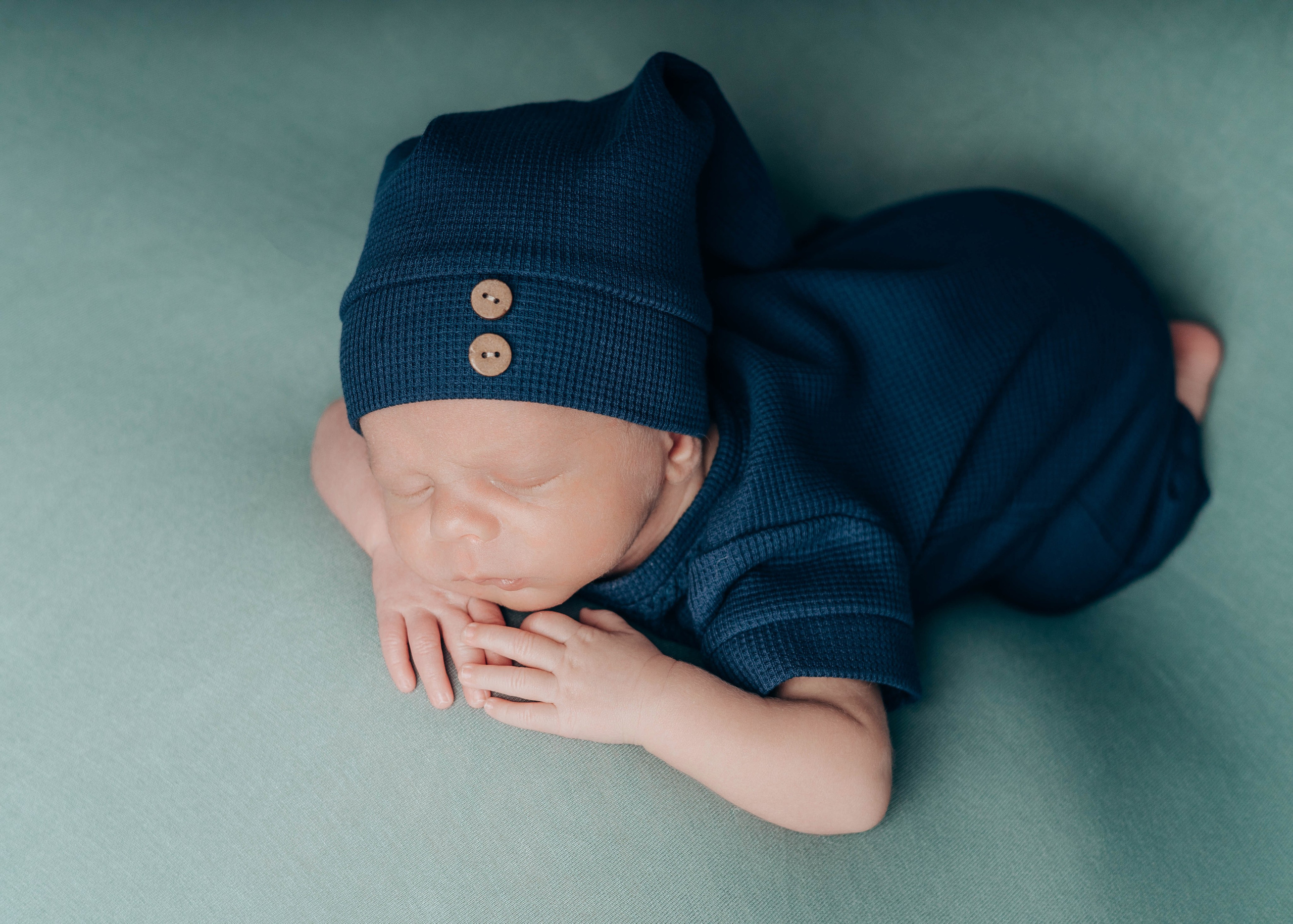 НОВОРОЖДЕННЫЕ МАЛЫШИ. Фотосессия новорожденных в Москве и Московской области