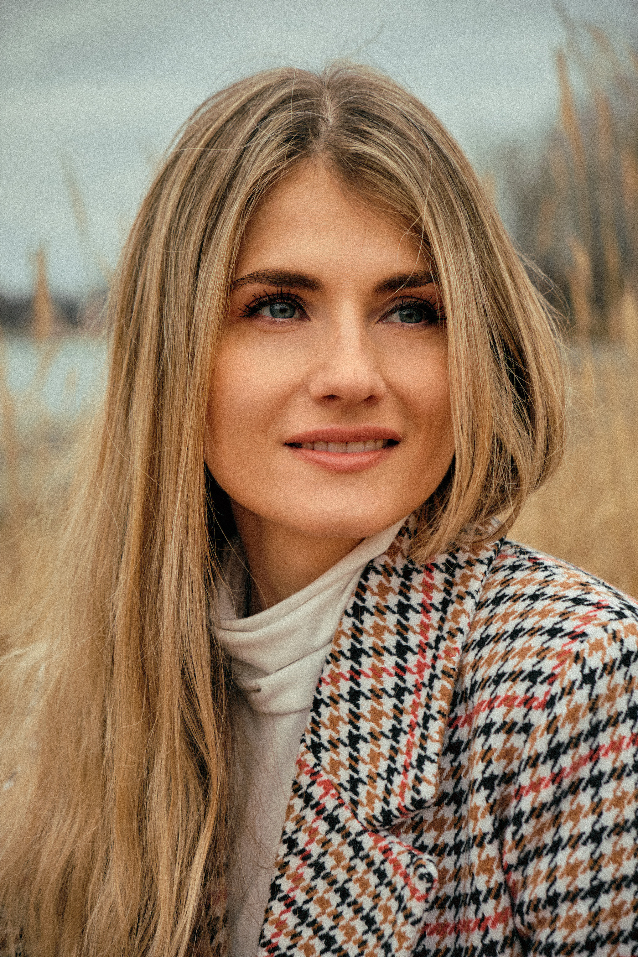 Осенний портрет Саши. Фотосъемка свадеб и семейных фотосессий в Республике Алтай