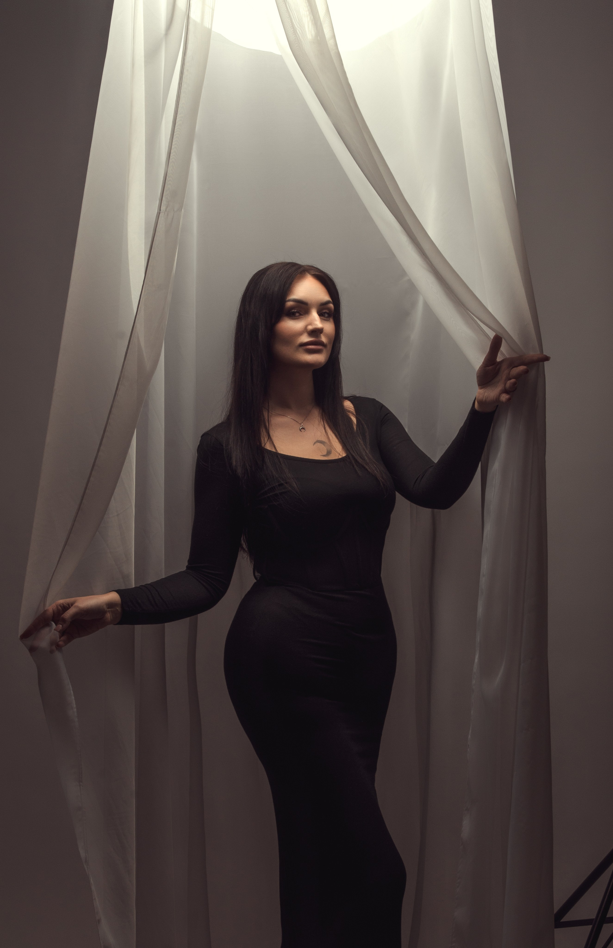 Съемки в студии. Индивидуальные, семейные, студийные съемки в Серпухове и за пределами