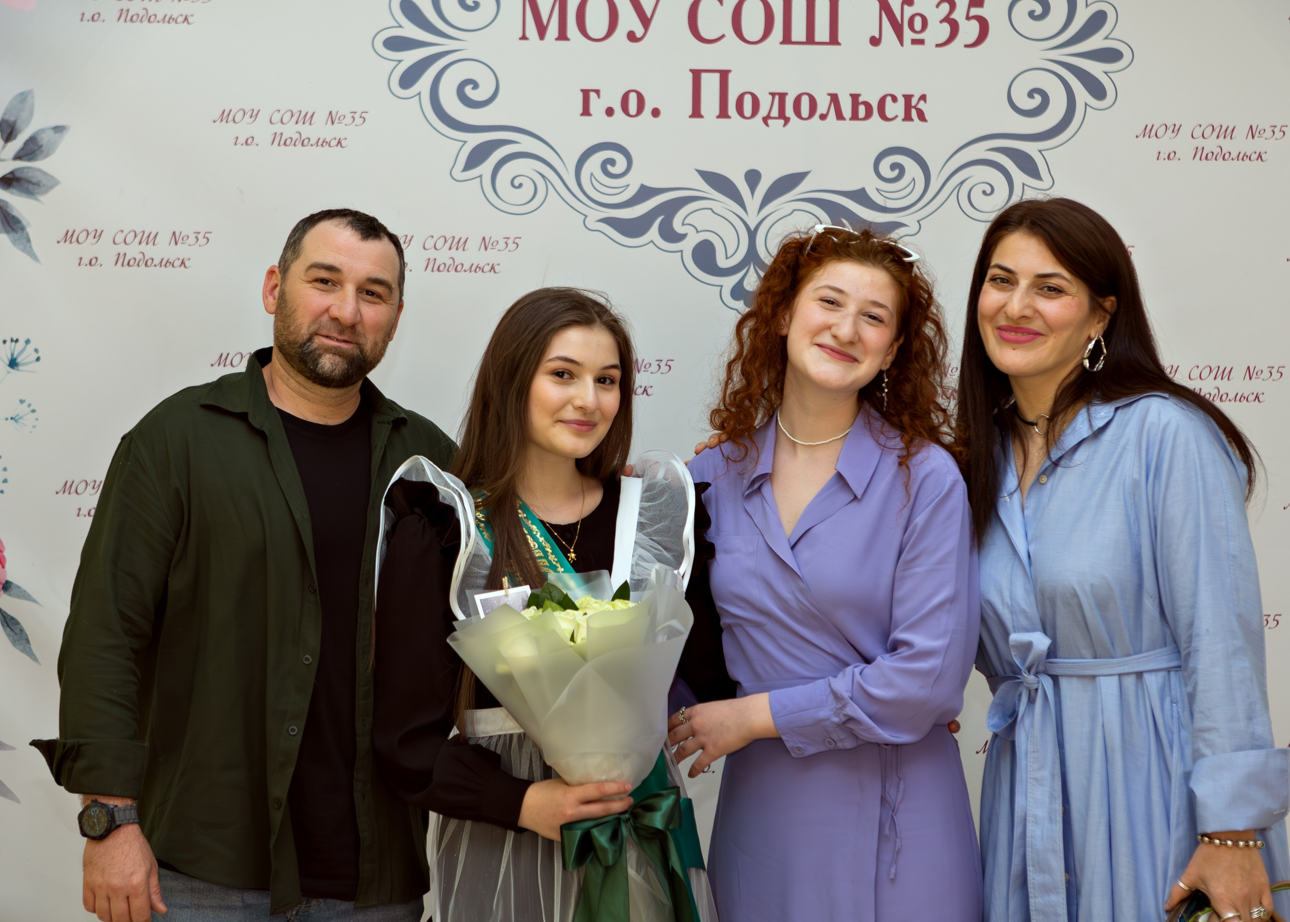 Гимназия № 7, г. Подольск, Последний звонок, 11 класс. Выпускные альбомы и школьный фотограф в Подольске, Троицке, Щербинке, Москве и Московской области