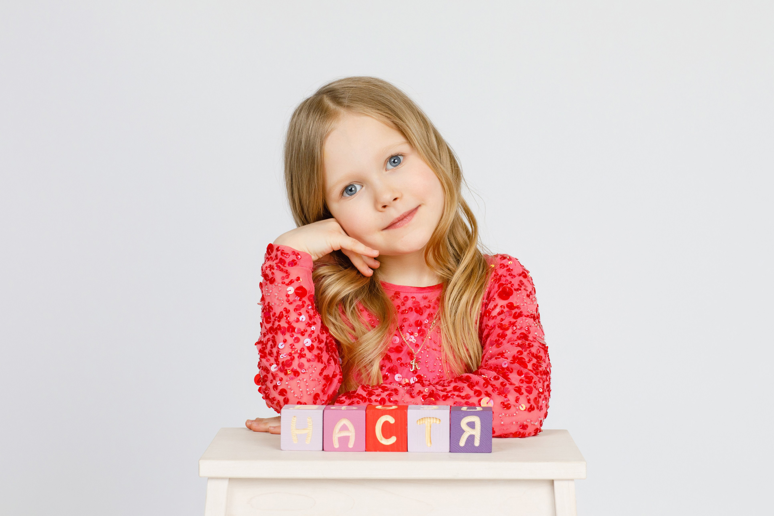 ПОРТРЕТЫ. Выпускные альбомы в Москве FOTOVMESTE