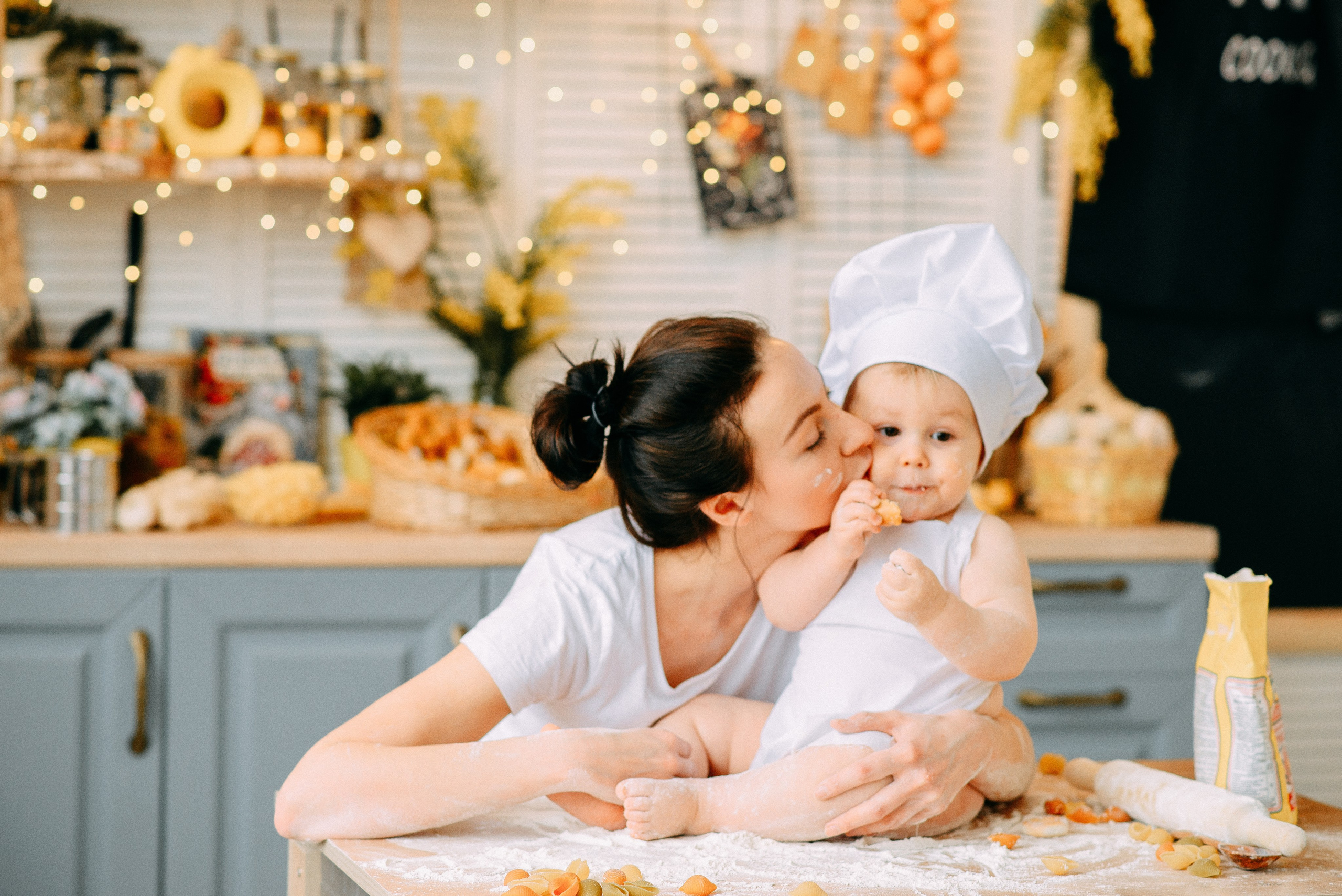 Поварята Макар и Мирон. Фотограф на выписку из роддома в Москве и МО