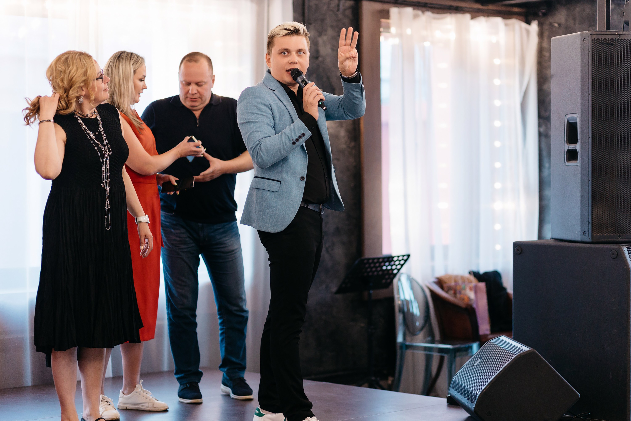 Выпускные. Профессиональный фотограф в Кирове Антон Суслов