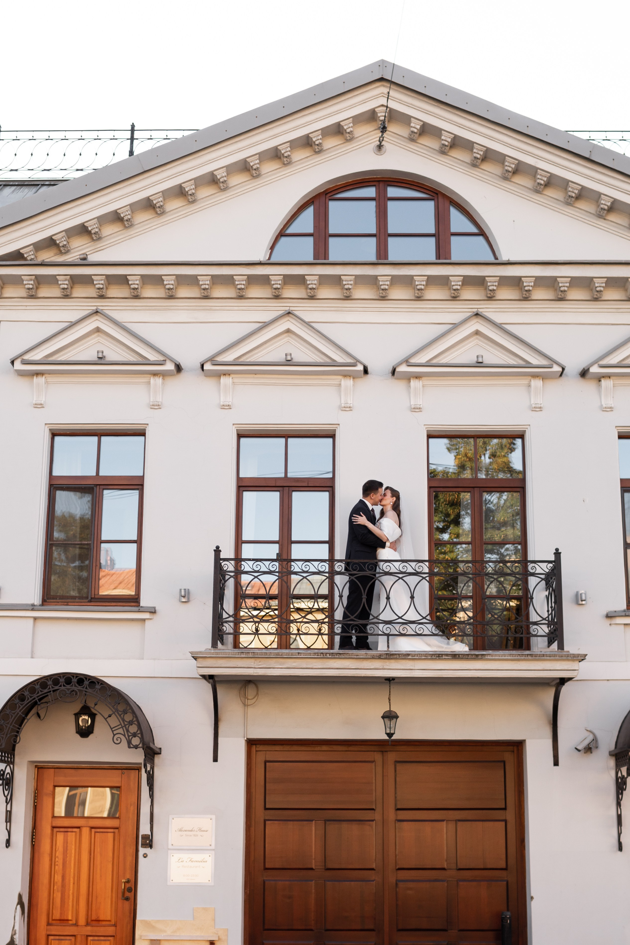 Свадьба в Петербурге в сентябре. Свадебный фотограф Кирилл Белый