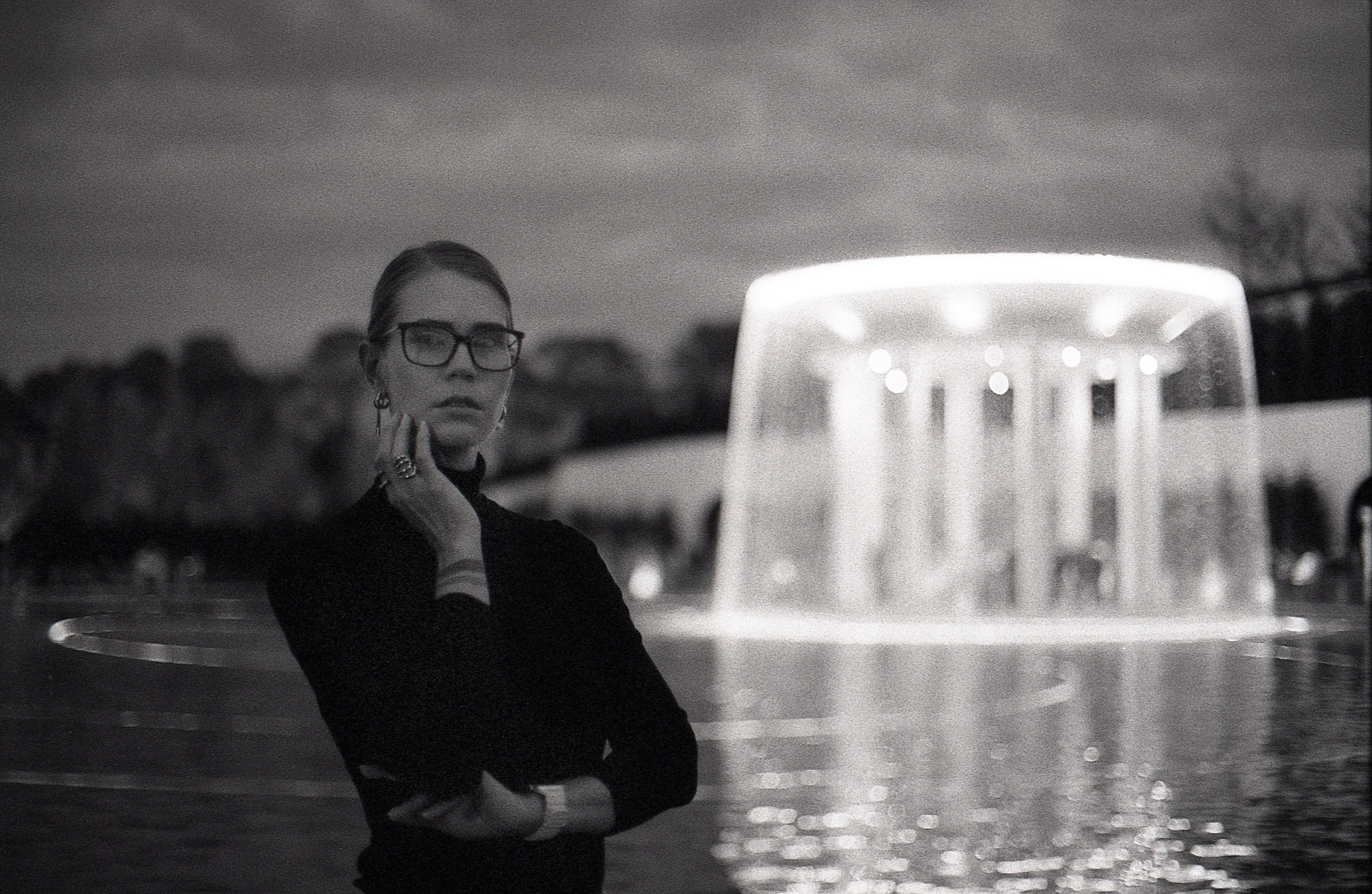 Ночь в городе. Авторский портрет. Film. Fashion. Editorial. фотограф Роман Ларшин