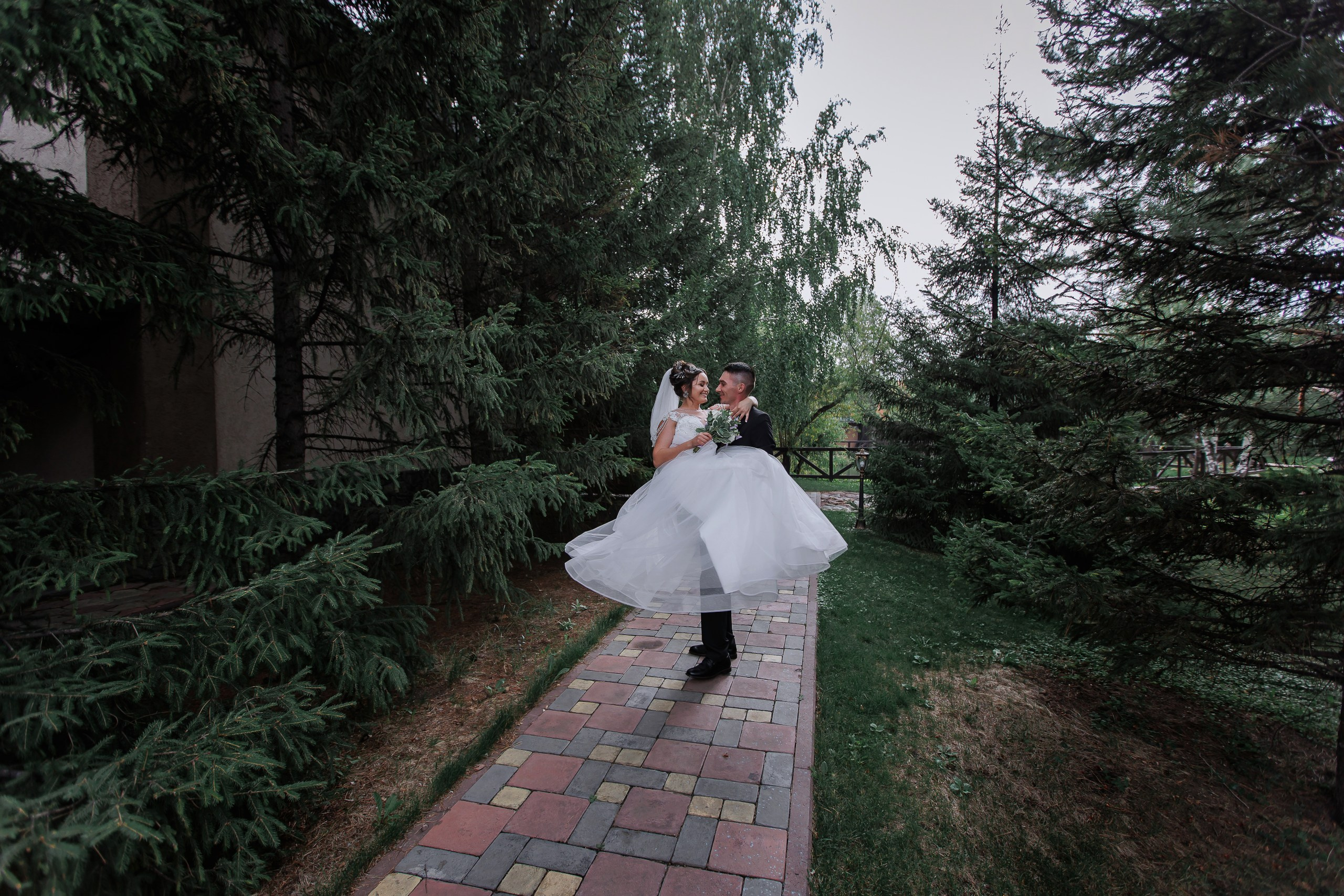 Снежана и Михаил. Свадебный фотограф в Омске Яна Савина