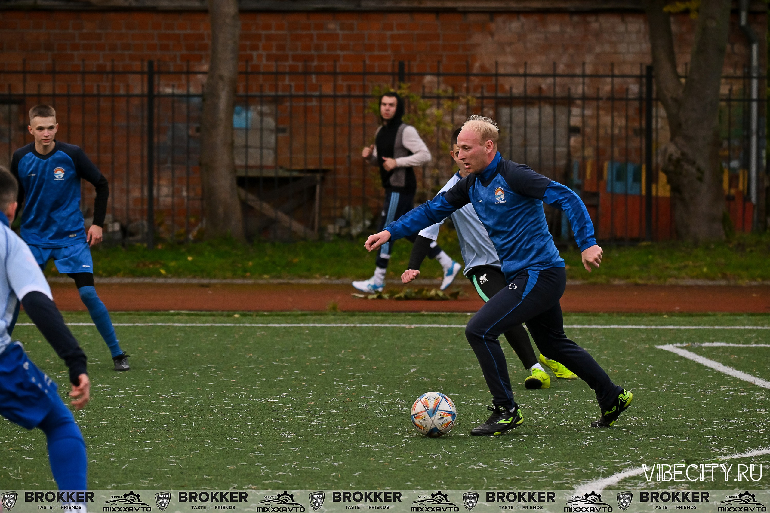 Калининградская Любительская Футбольная Лига. VIBECITY.RU Вайб Сити Ру Фоторепортажи Фотоотчеты Калининград