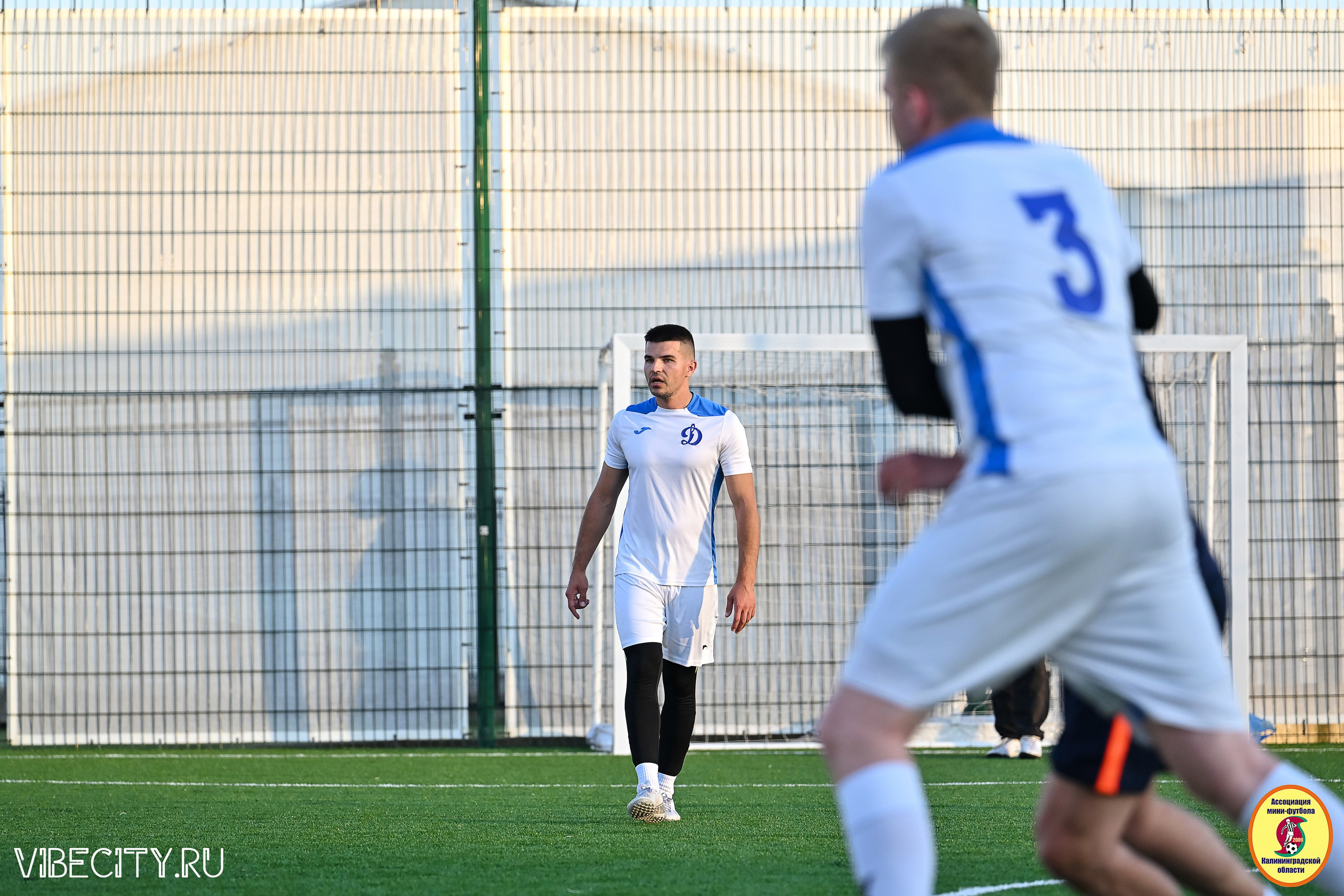ИГРЫ МИНИ-ФУТБОЛЬНОЙ И КОРПОРАТИВНОЙ ЛИГИ. VIBECITY.RU Вайб Сити Ру Фоторепортажи Фотоотчеты Калининград