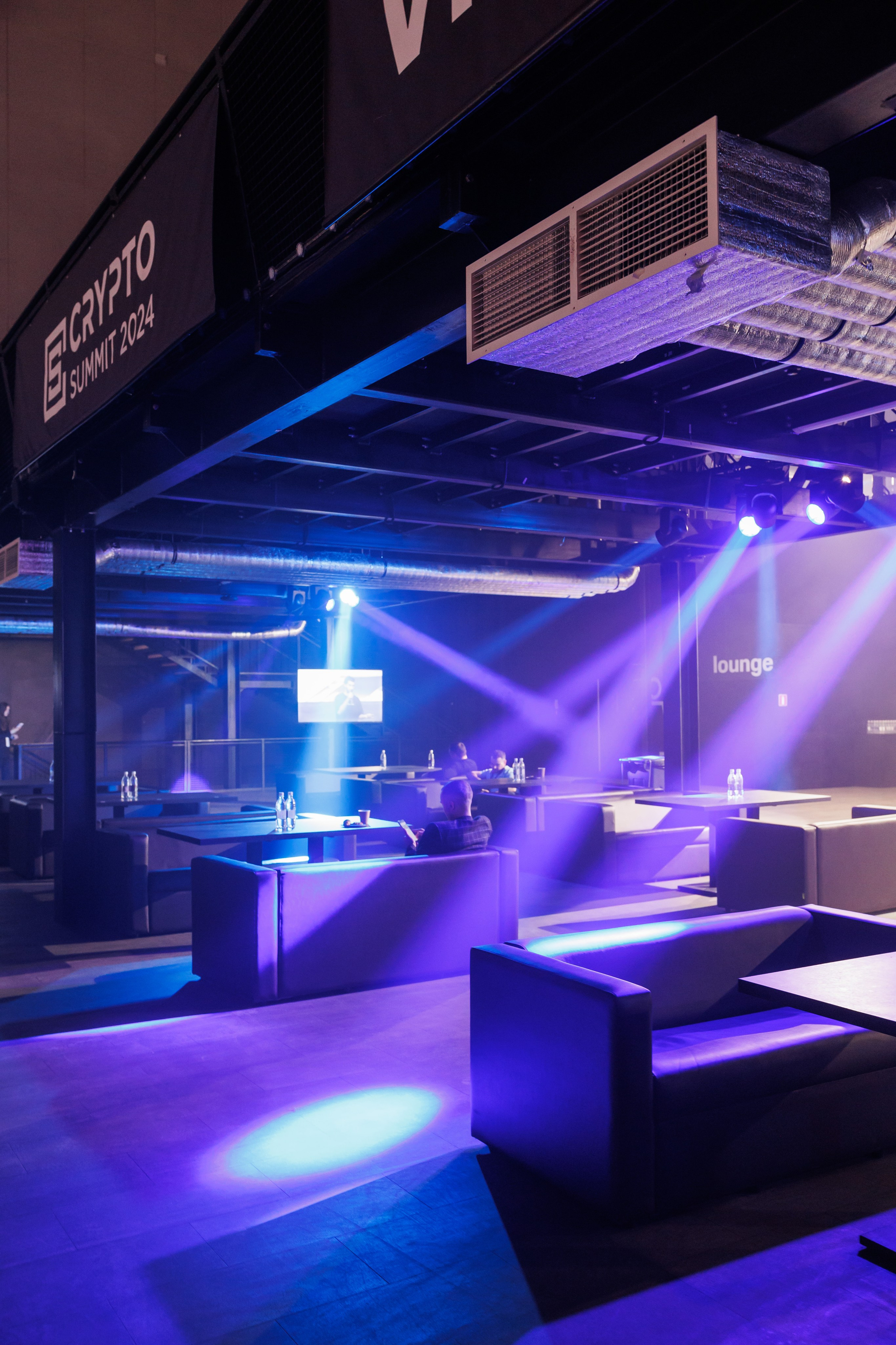 Крипто-Саммит 2024, МТС Live-Hall. Свадебный и репортажный фотограф (Москва, Королев и другие)