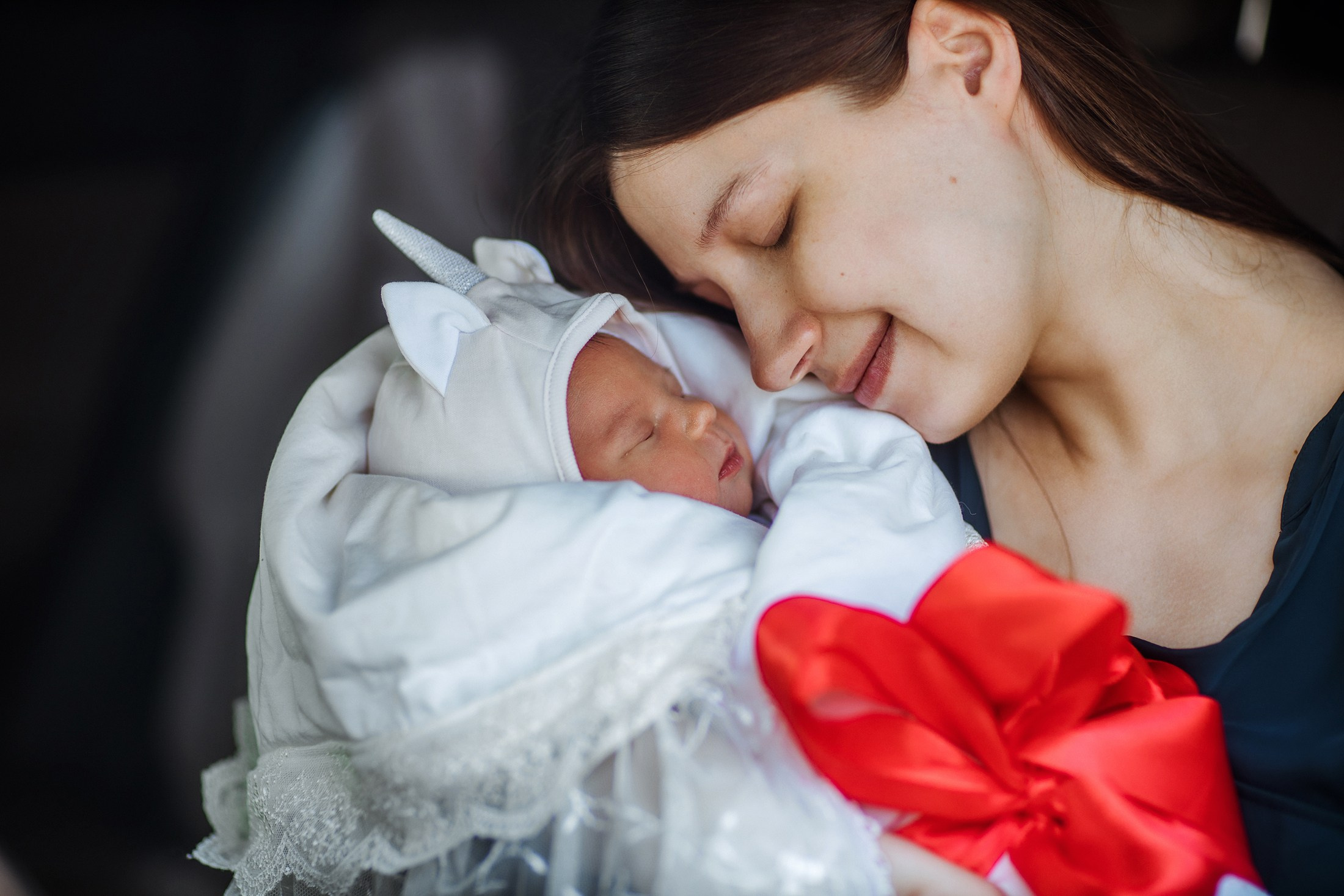 Выписка из Центрального роддома № 2. Фотографы в городе Волгограде — Людмила Агеева и Алексей Околелов